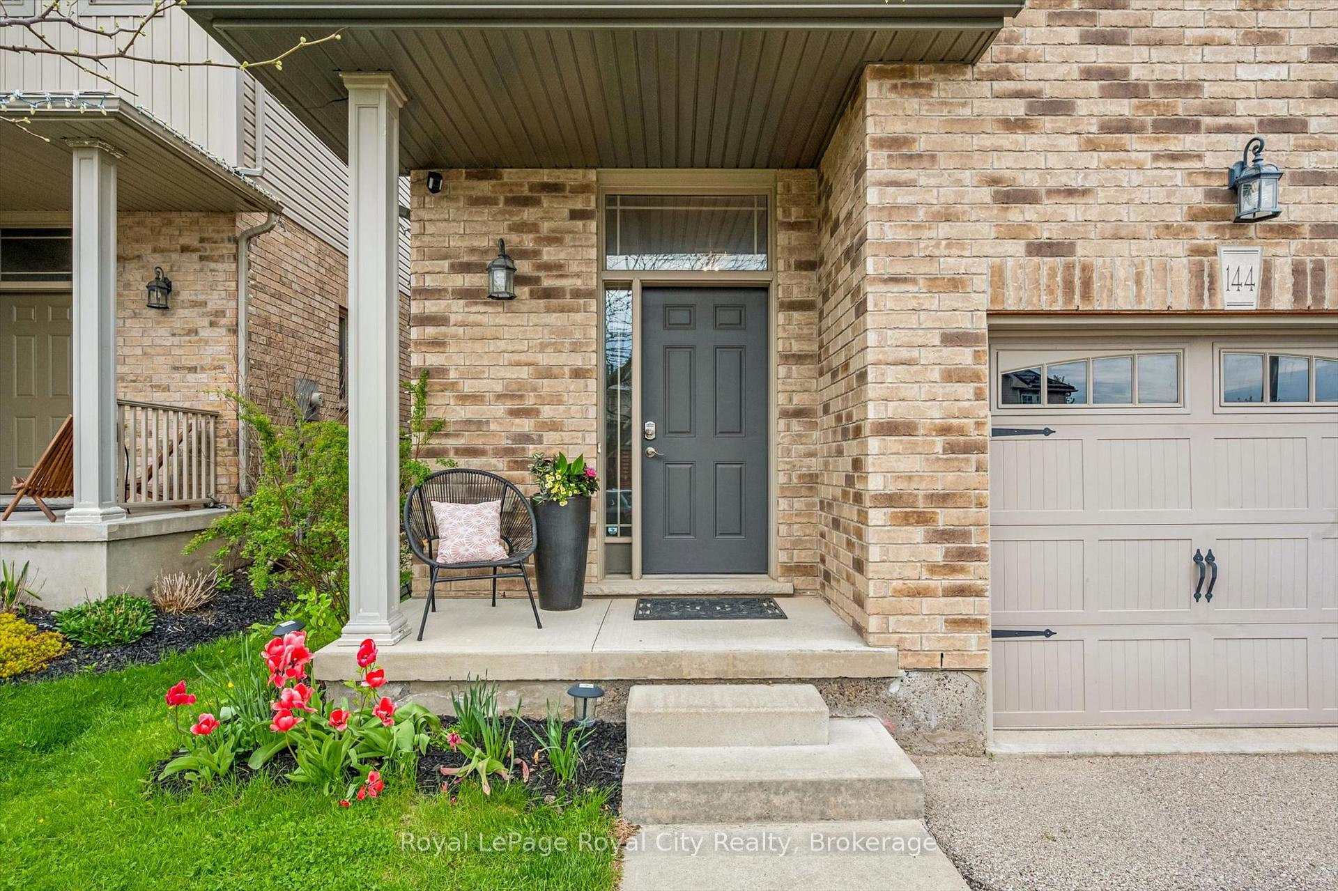 Photo 2 of 144 Kemp Crescent, Guelph, Grange Road — HOMEH