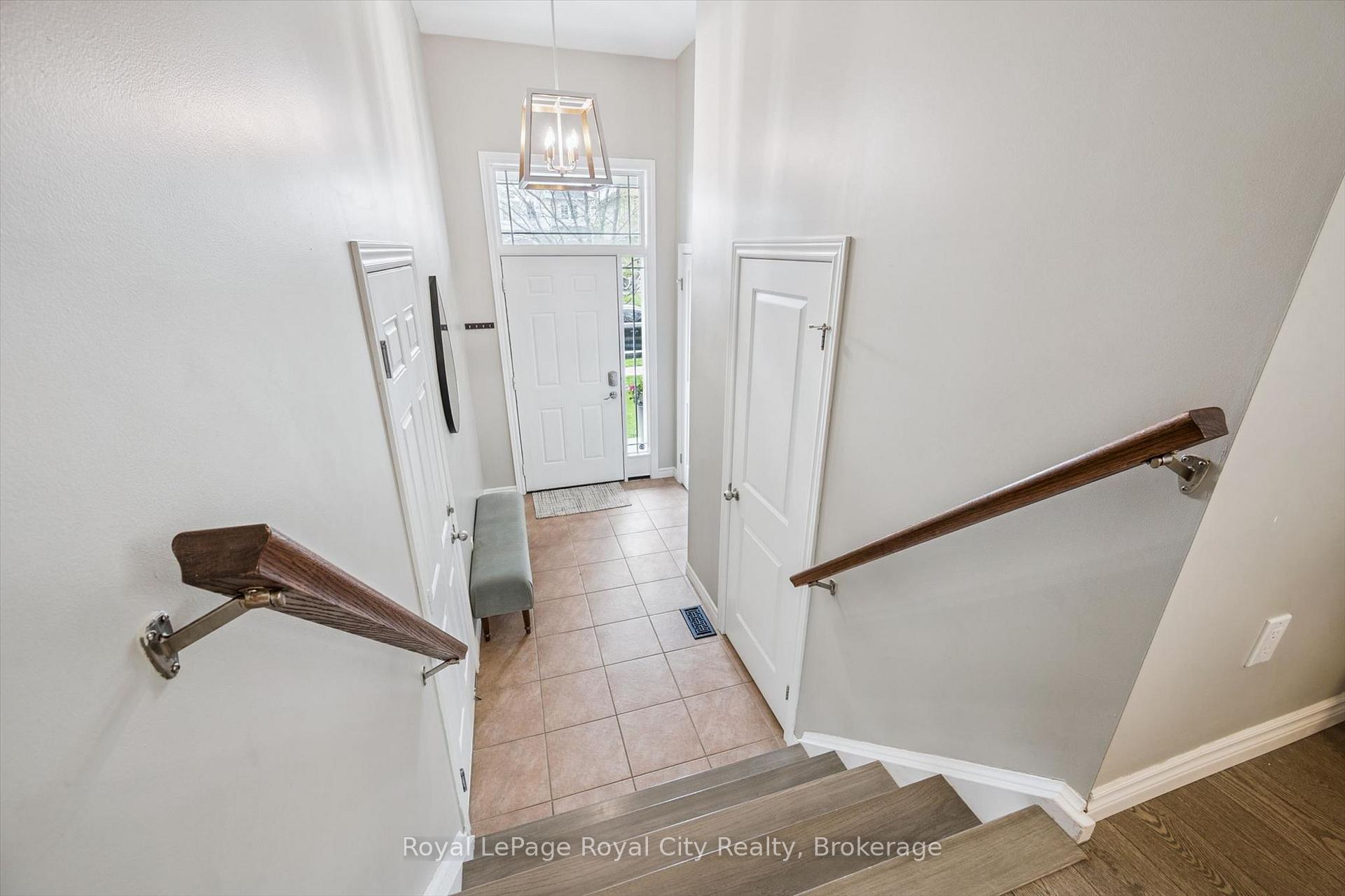 Photo 3 of 144 Kemp Crescent, Guelph, Grange Road — HOMEH