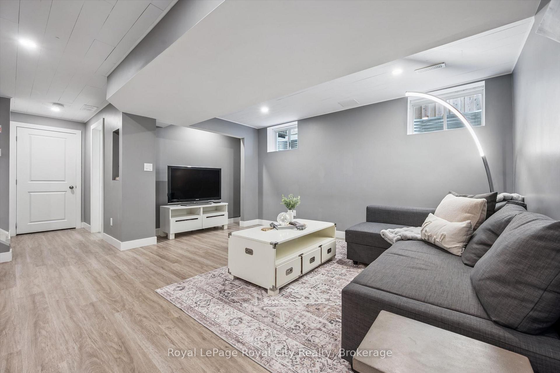 Photo 30 of 144 Kemp Crescent, Guelph, Grange Road — HOMEH