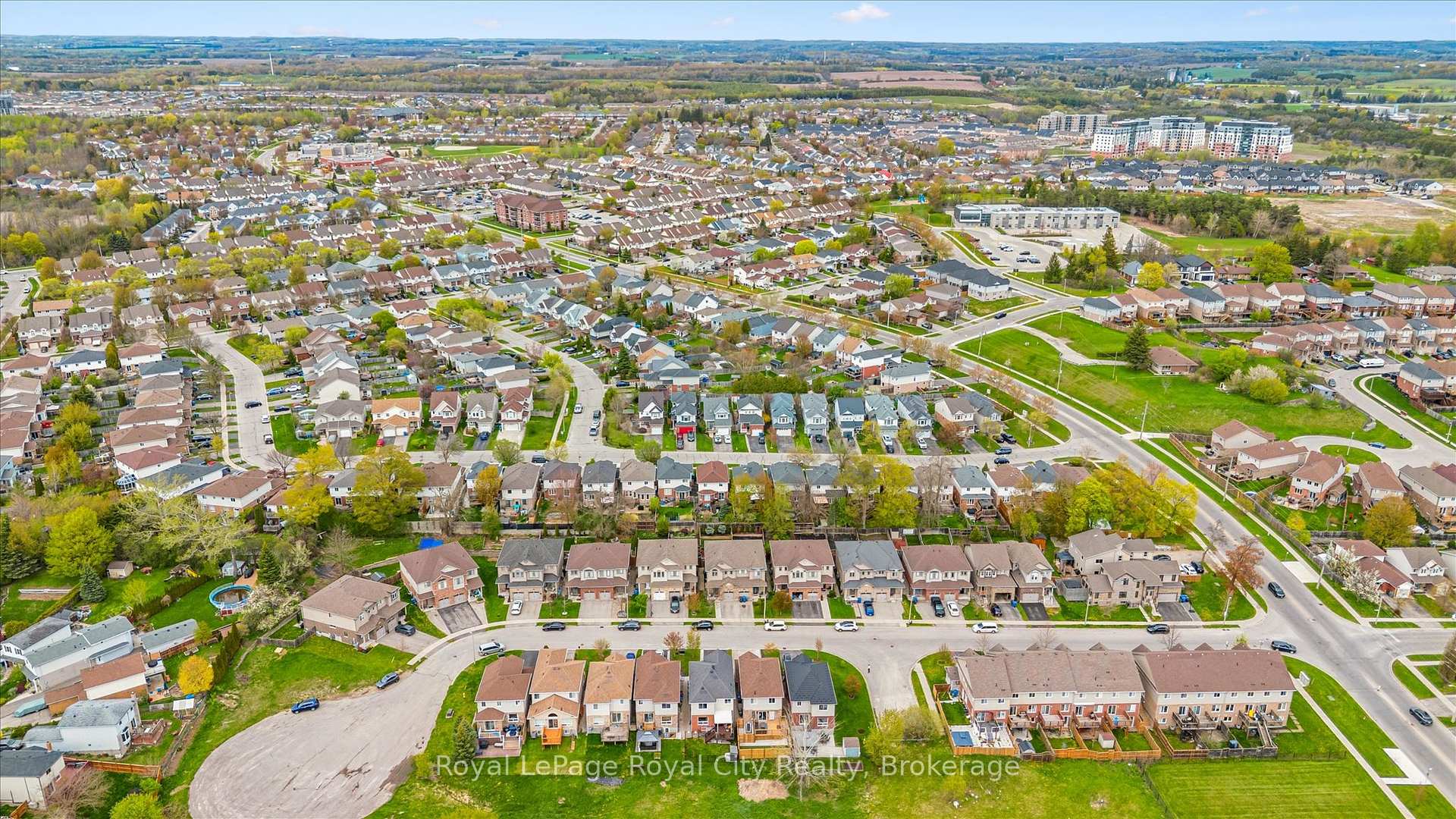 Photo 43 of 144 Kemp Crescent, Guelph, Grange Road — HOMEH