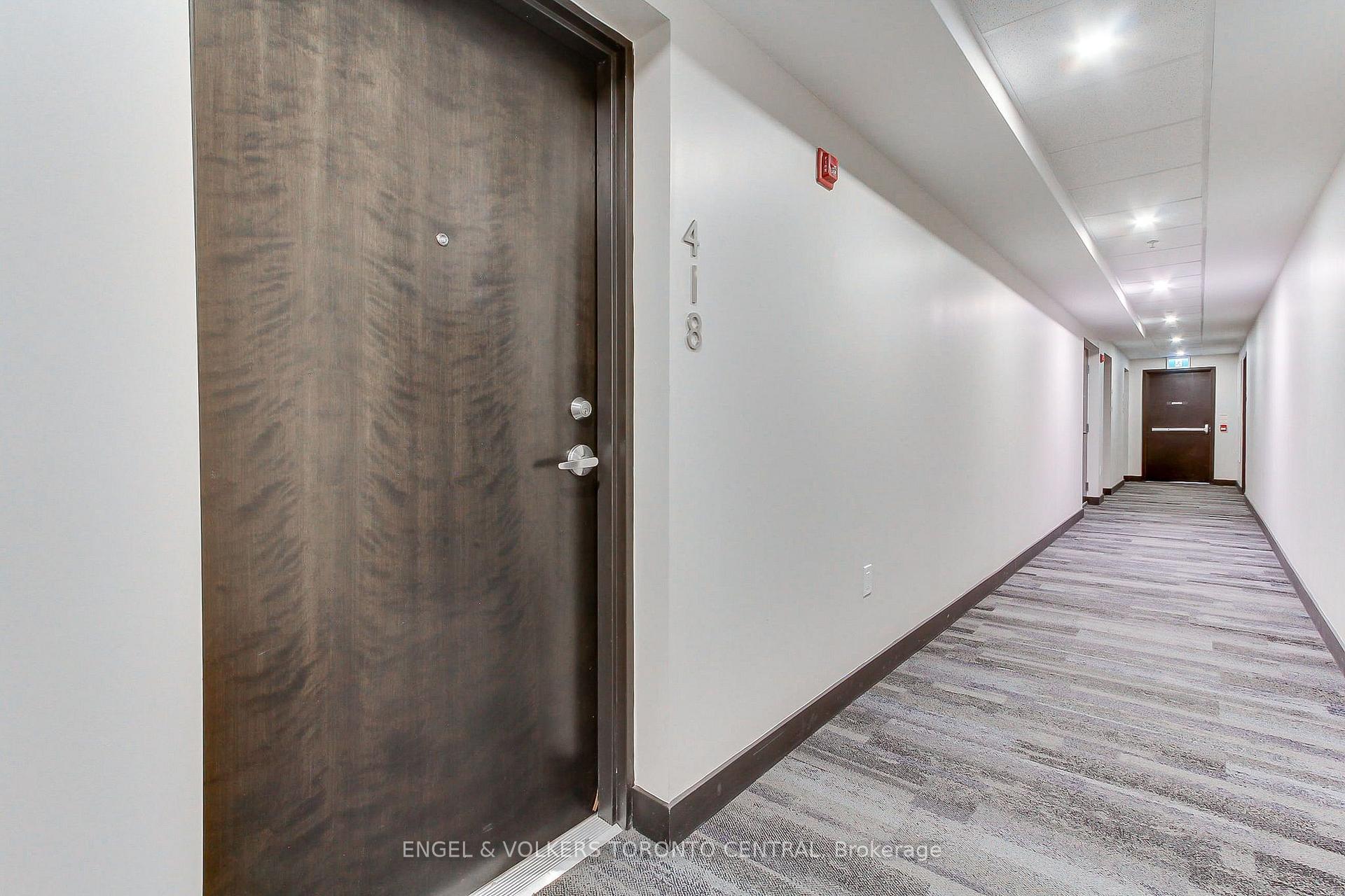 Photo 3 of Unit 418, 430 Essa Road, Barrie, Holly — HOMEH