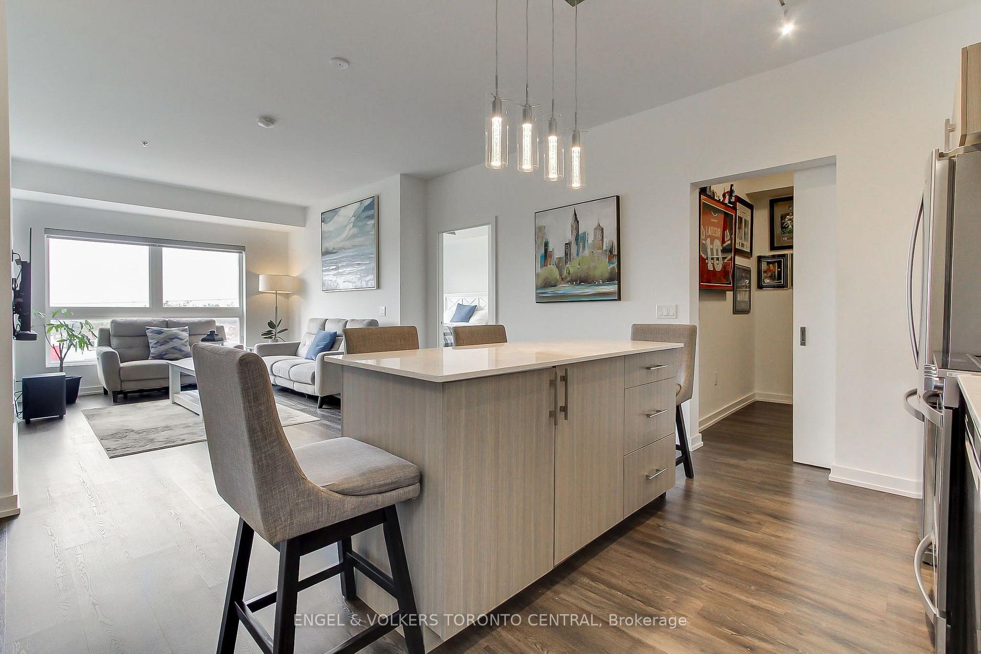 Photo 15 of Unit 418, 430 Essa Road, Barrie, Holly — HOMEH
