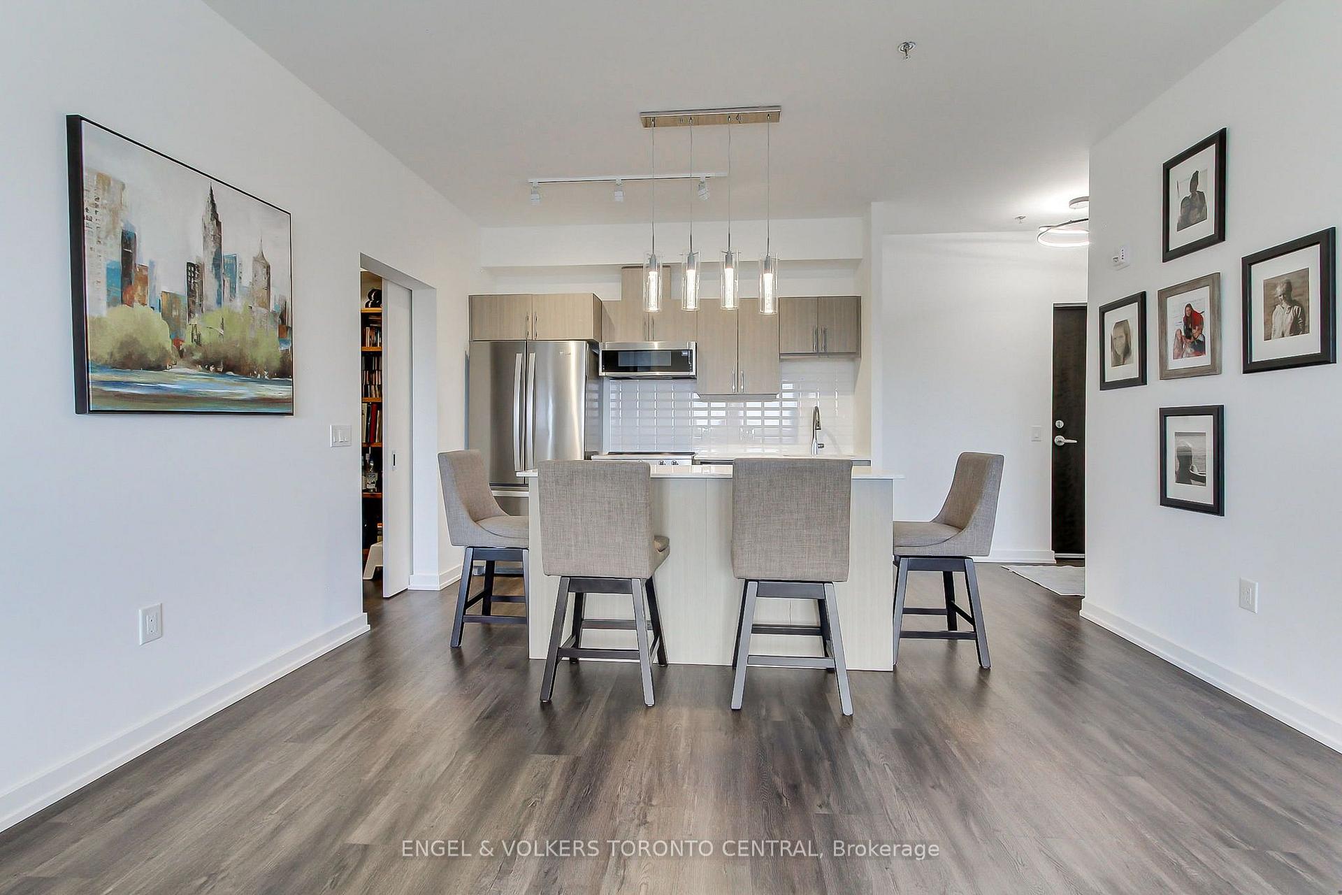 Photo 16 of Unit 418, 430 Essa Road, Barrie, Holly — HOMEH