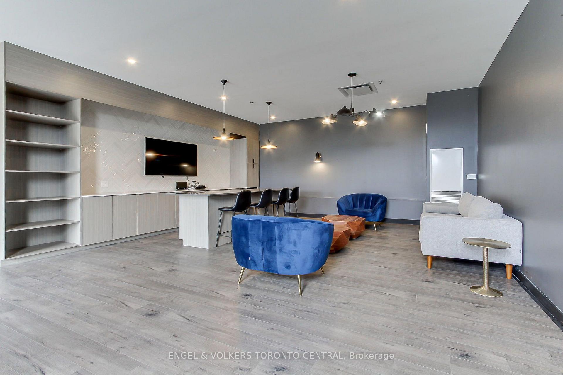 Photo 31 of Unit 418, 430 Essa Road, Barrie, Holly — HOMEH