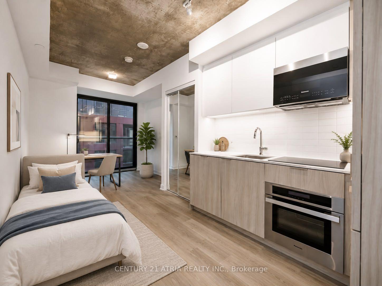 Photo 2 of Unit 502, 28 Eastern Avenue, Toronto, Moss Park — HOMEH