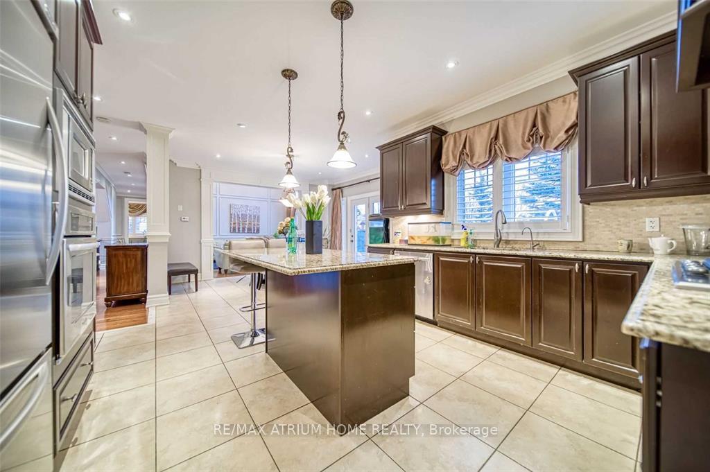 Photo 6 of 18 Soleil Boulevard, Aurora, Aurora Estates — HOMEH