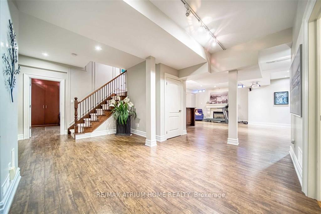 Photo 10 of 18 Soleil Boulevard, Aurora, Aurora Estates — HOMEH