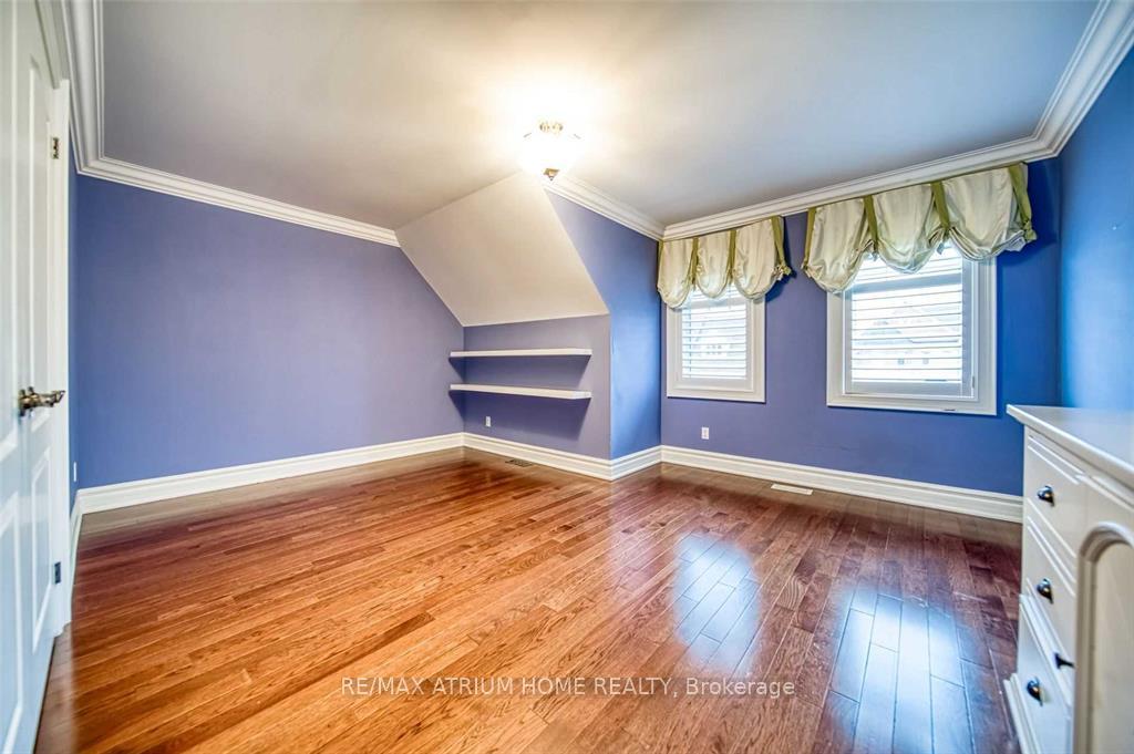 Photo 16 of 18 Soleil Boulevard, Aurora, Aurora Estates — HOMEH