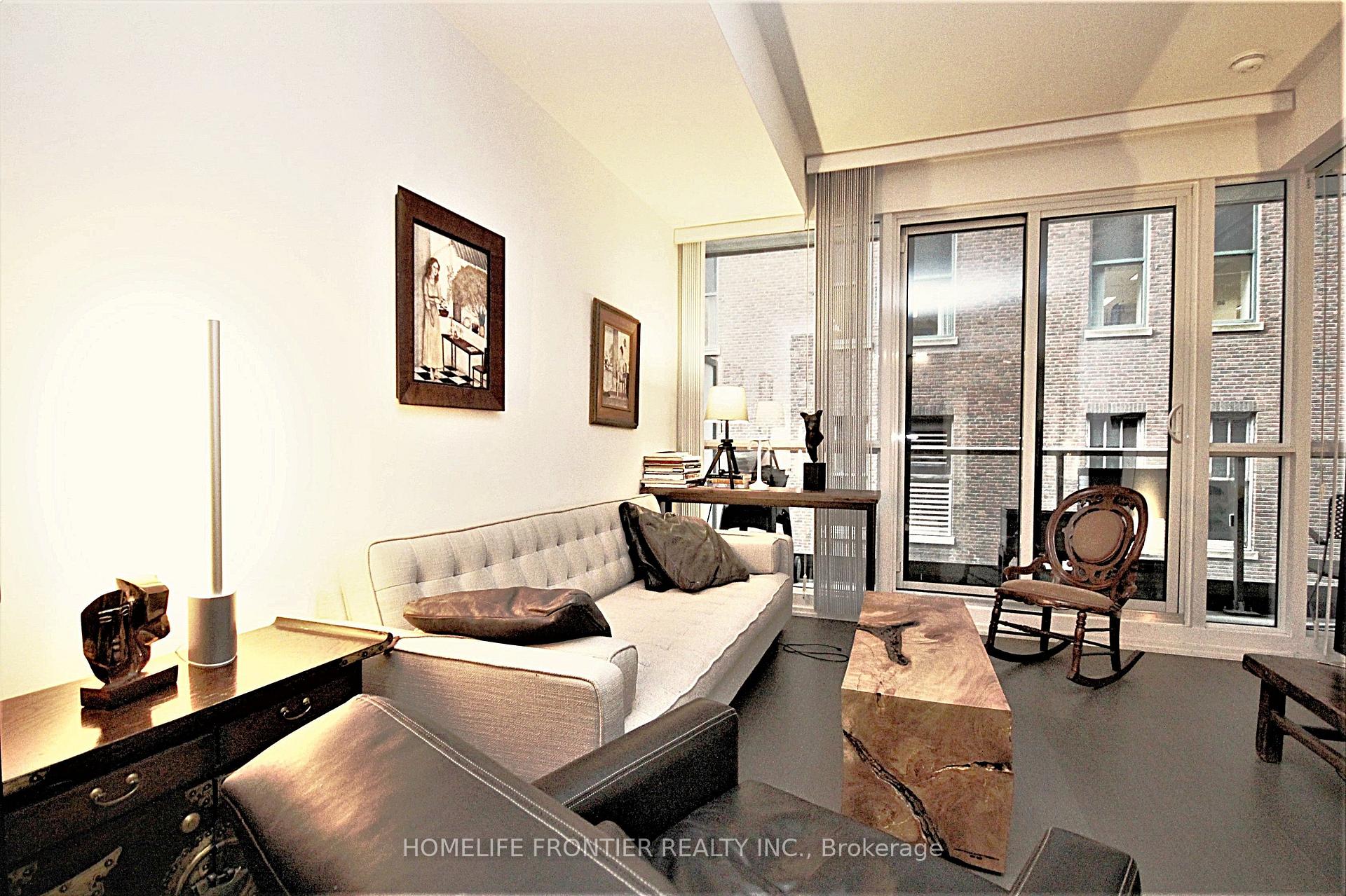 Photo 5 of Unit 607, 70 Temperance Street, Toronto, Bay Street Corridor — HOMEH