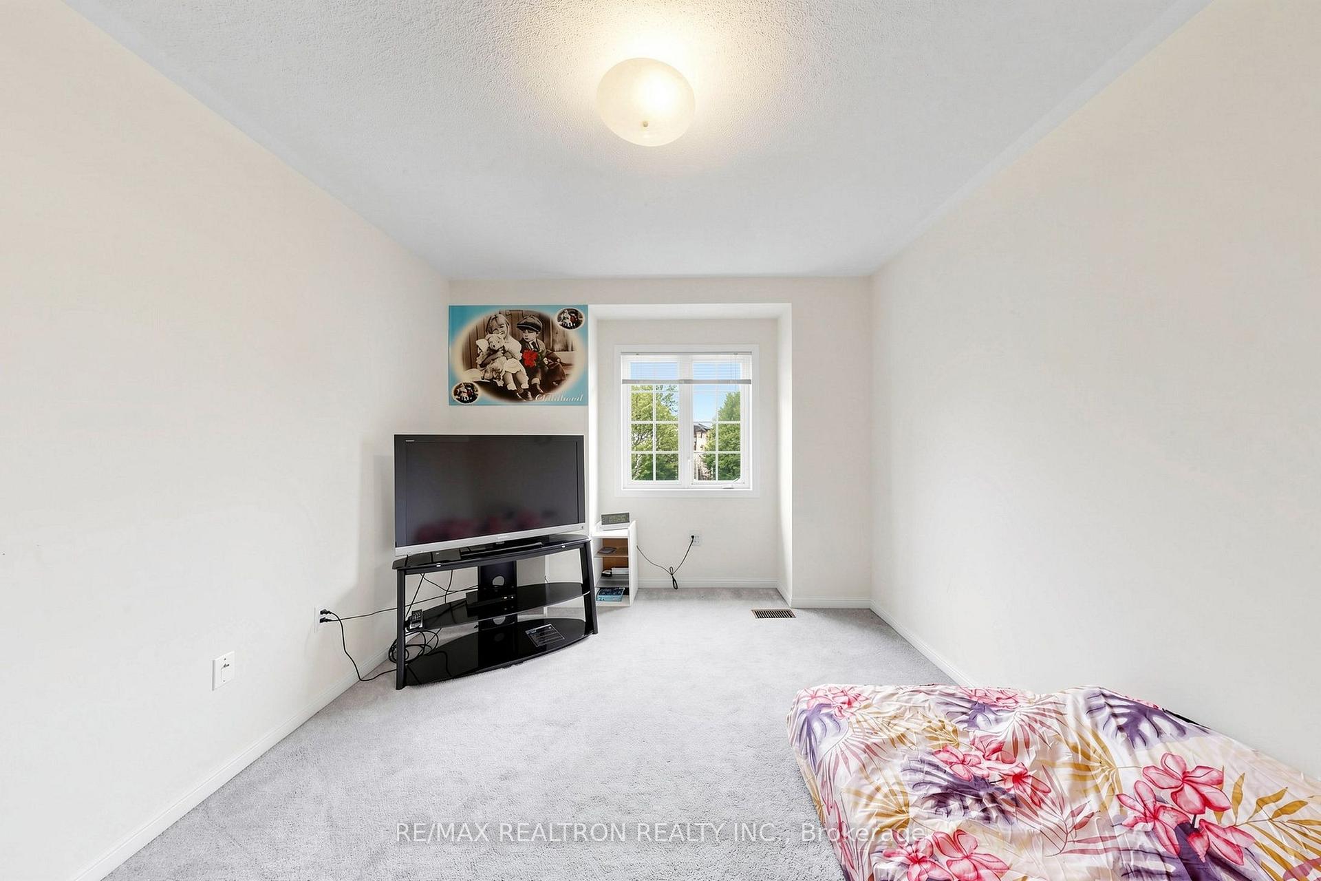 Photo 29 of 51 Pinecrest Street, Markham, Wismer — HOMEH