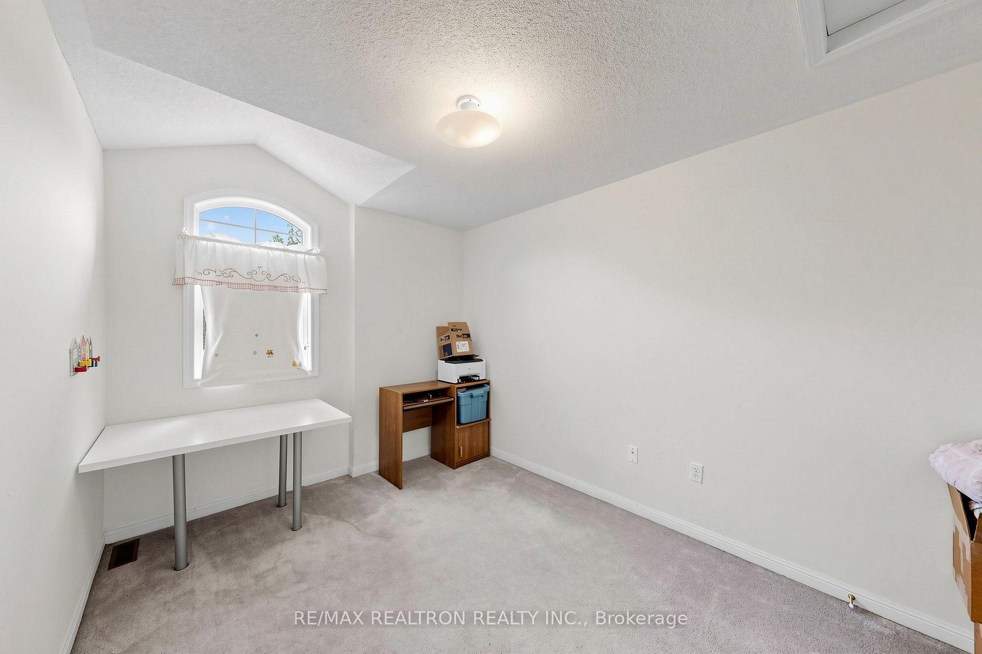 Photo 31 of 51 Pinecrest Street, Markham, Wismer — HOMEH