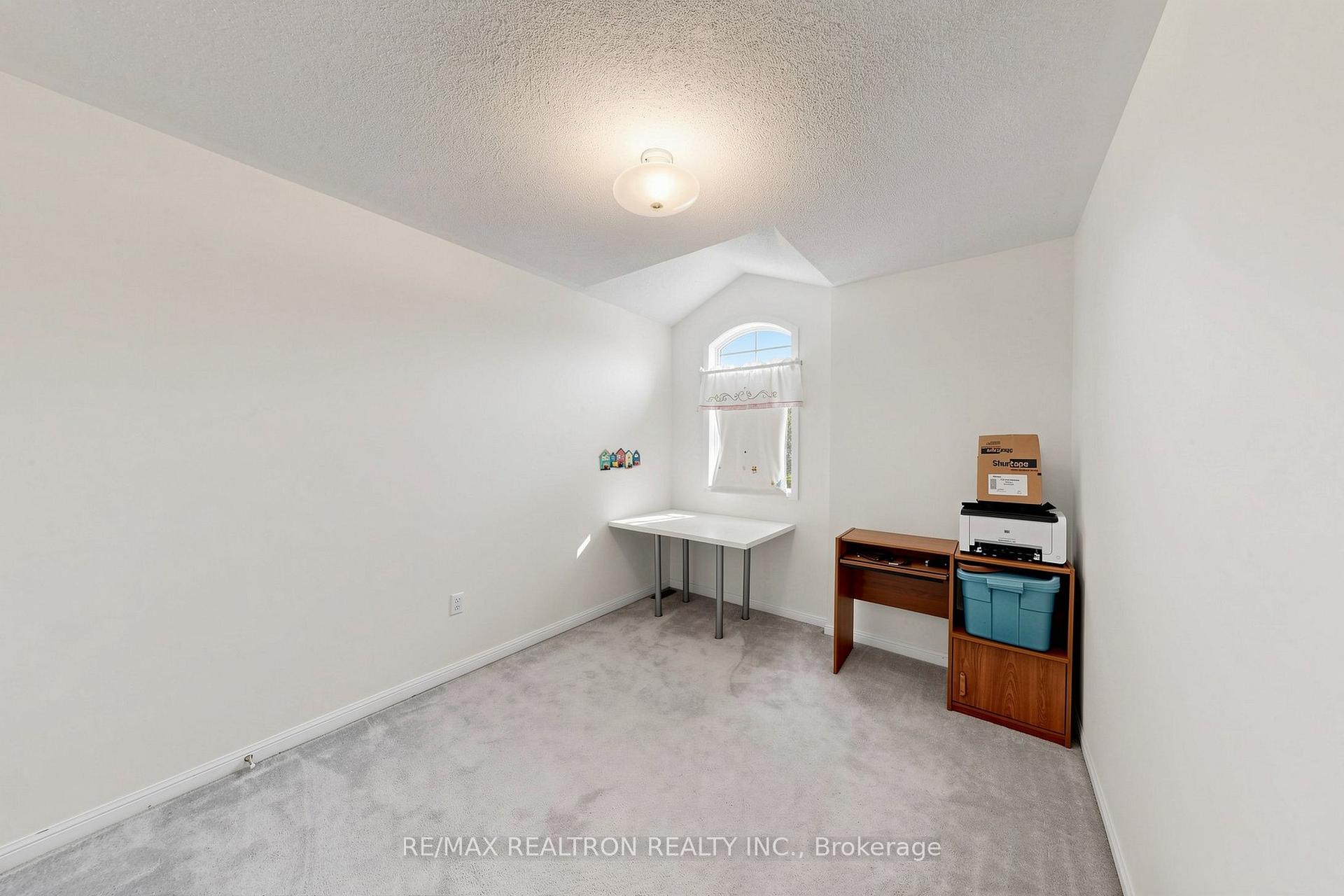 Photo 33 of 51 Pinecrest Street, Markham, Wismer — HOMEH