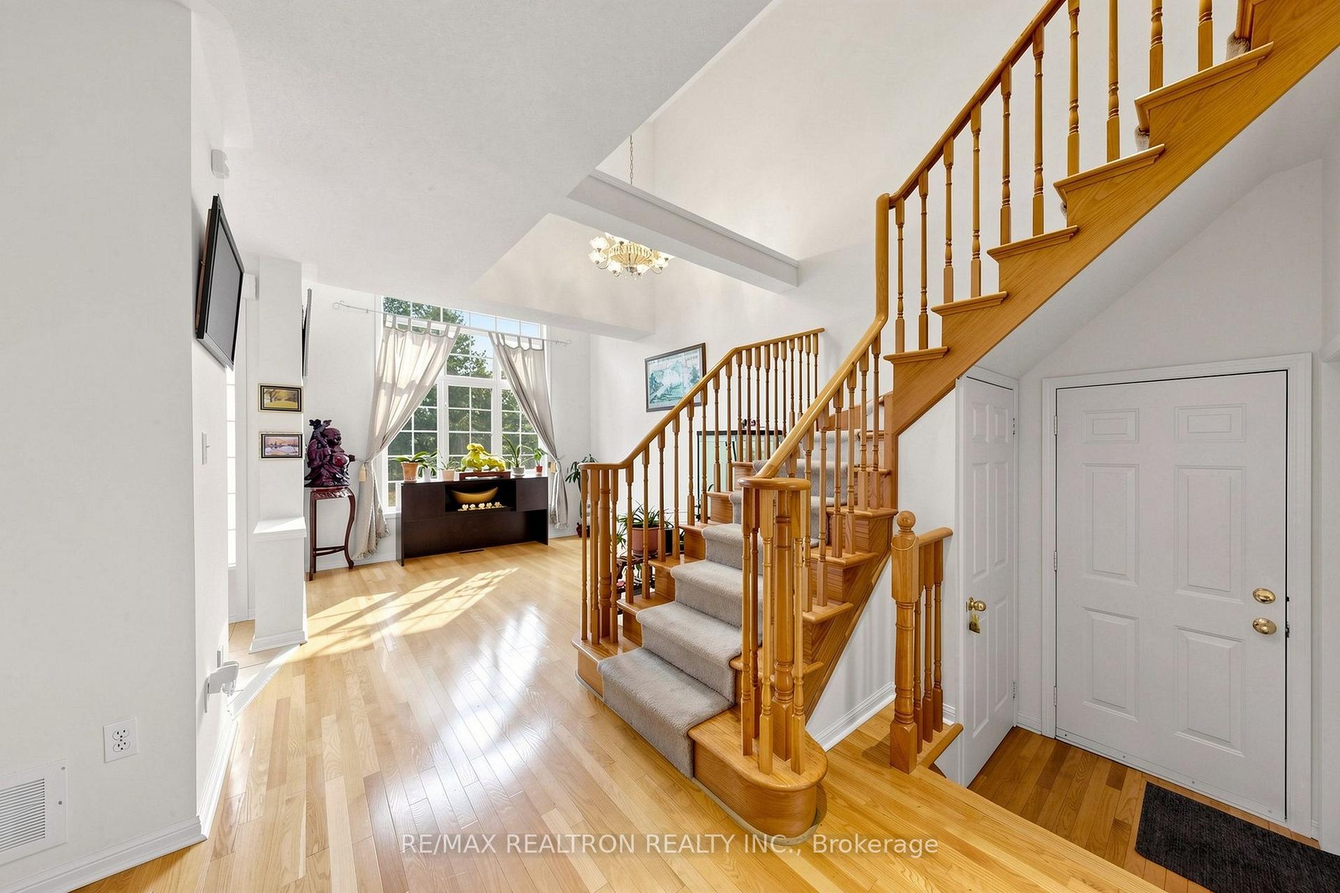Photo 36 of 51 Pinecrest Street, Markham, Wismer — HOMEH