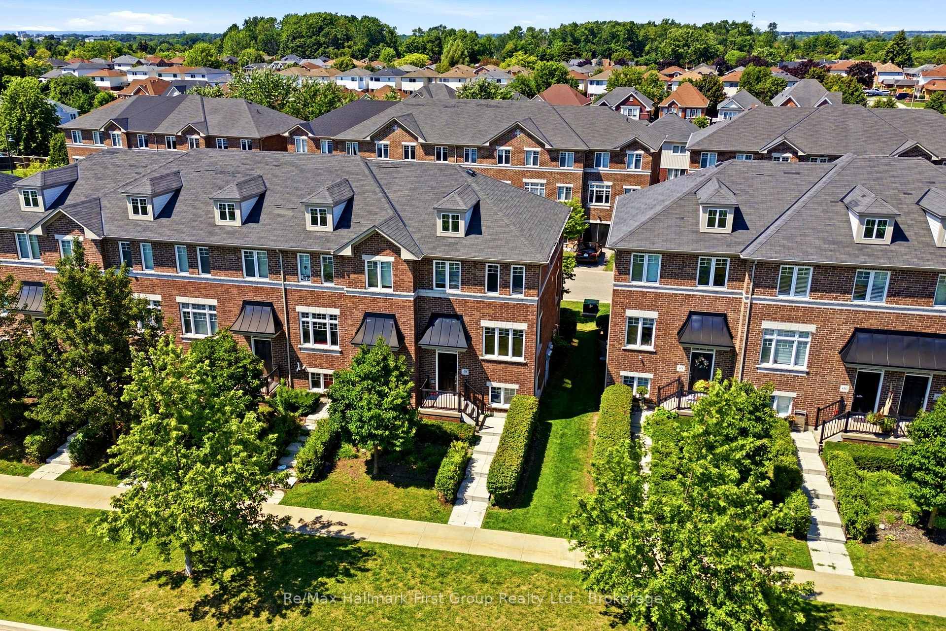 Photo 5 of 474 Meadowglade Road, Clarington, Courtice — HOMEH
