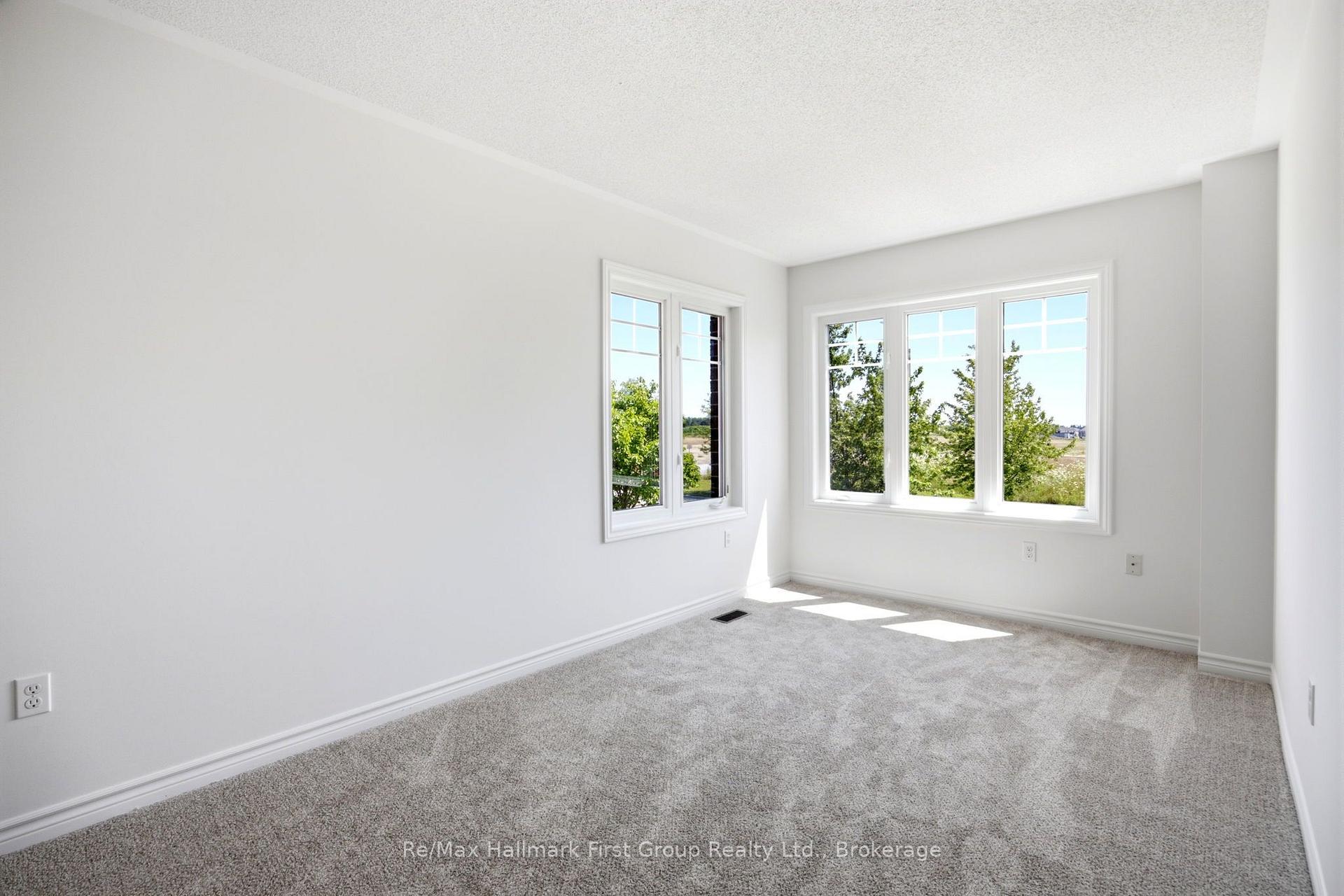 Photo 11 of 474 Meadowglade Road, Clarington, Courtice — HOMEH