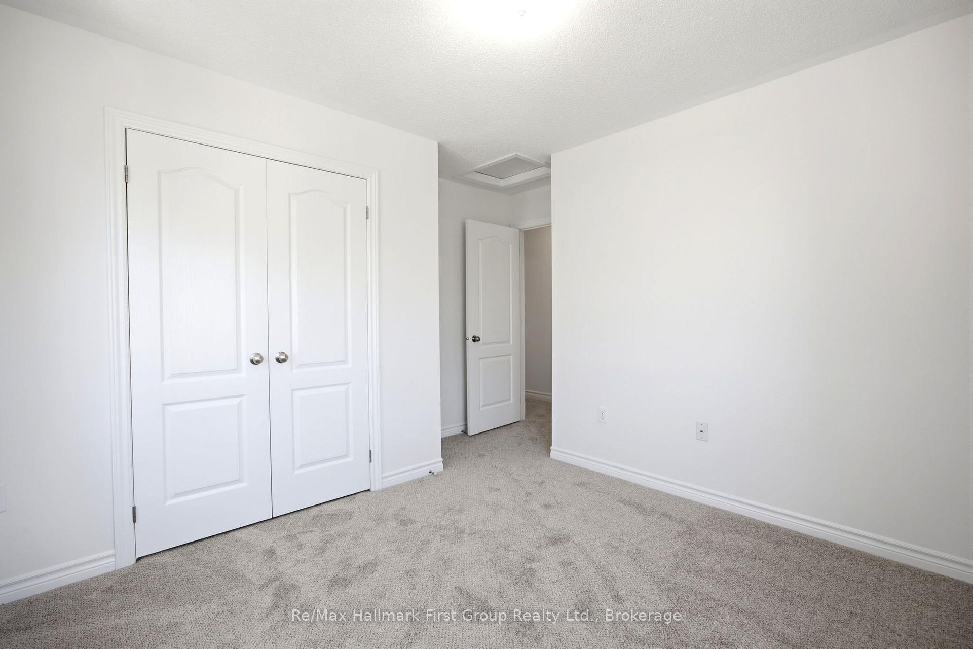 Photo 32 of 474 Meadowglade Road, Clarington, Courtice — HOMEH