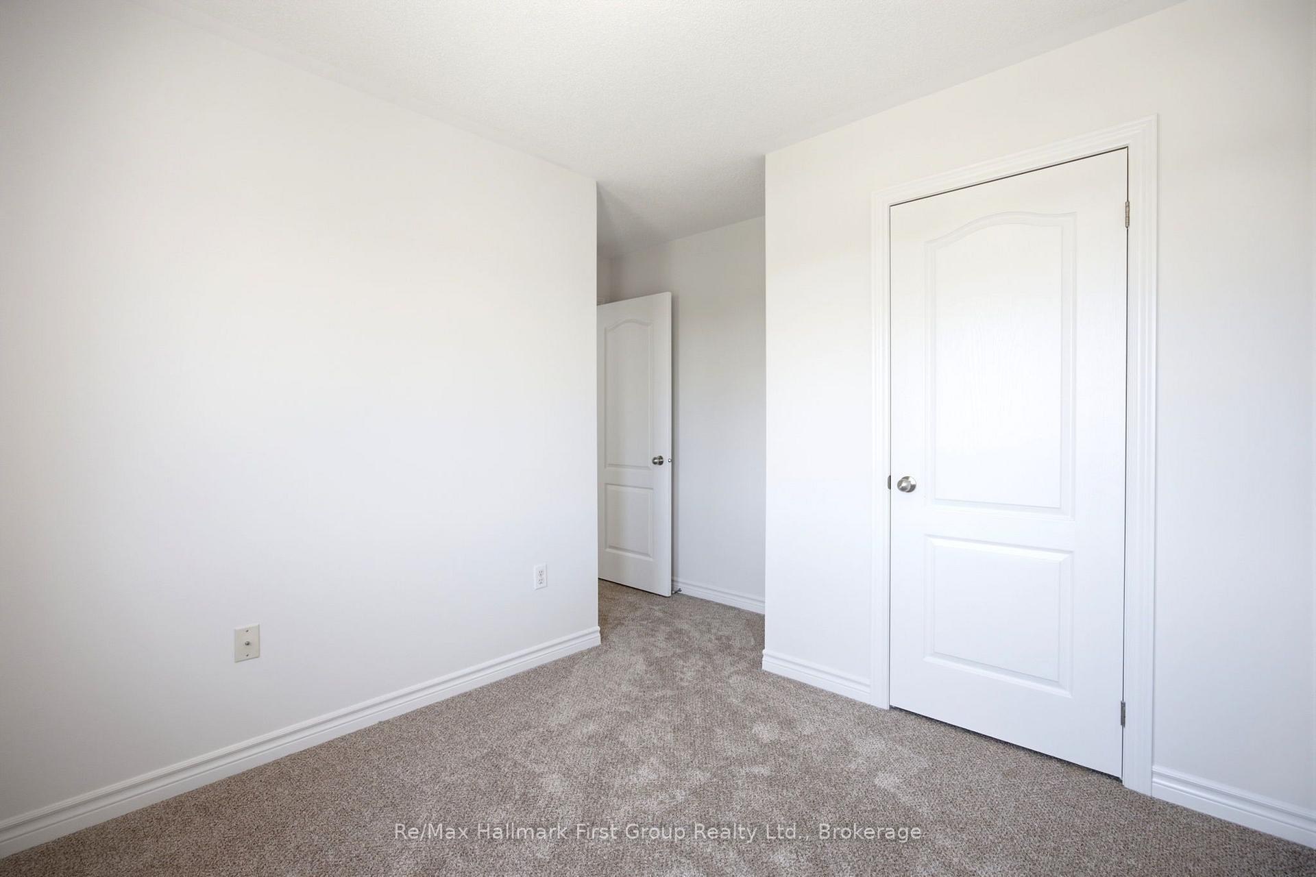 Photo 35 of 474 Meadowglade Road, Clarington, Courtice — HOMEH
