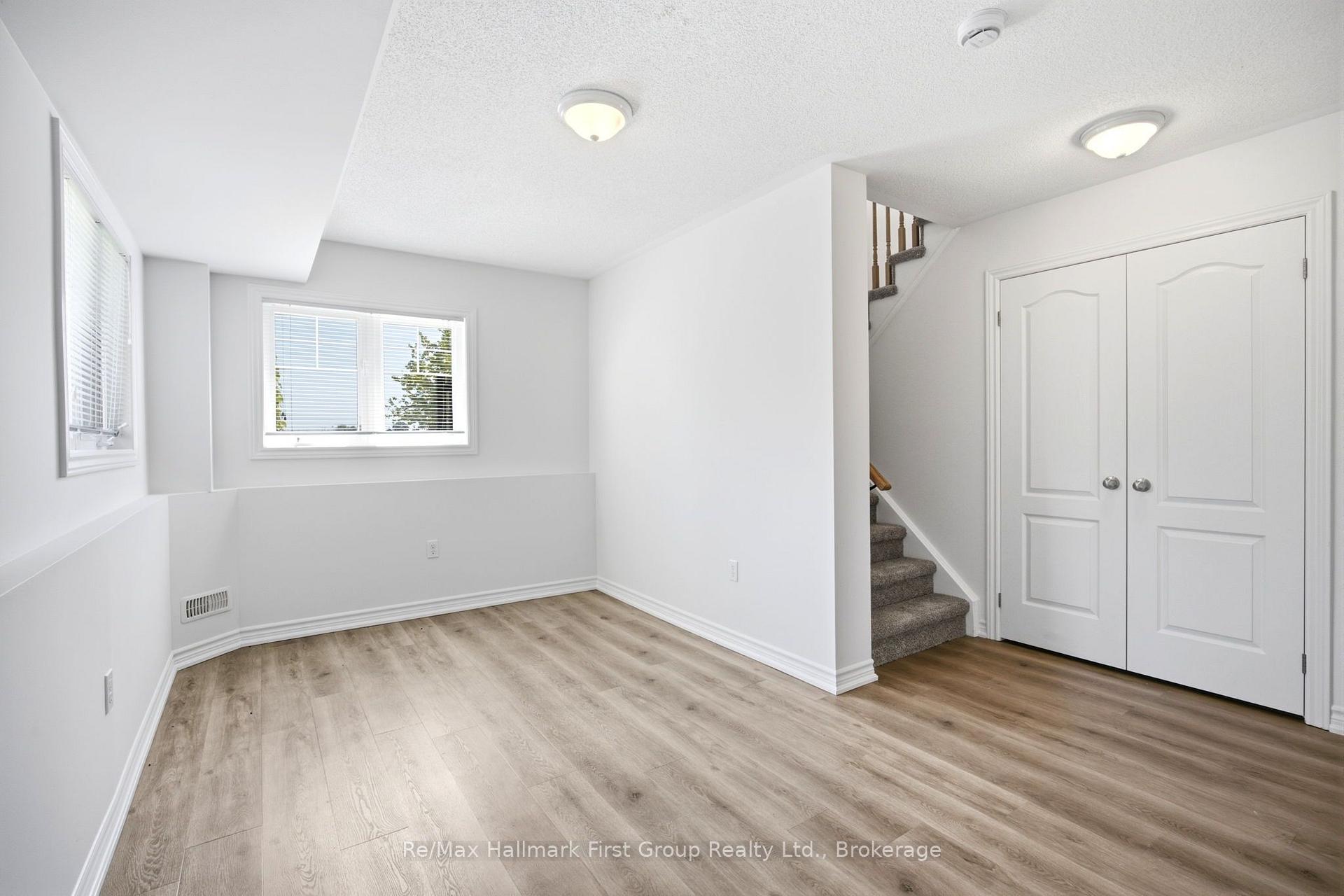 Photo 41 of 474 Meadowglade Road, Clarington, Courtice — HOMEH