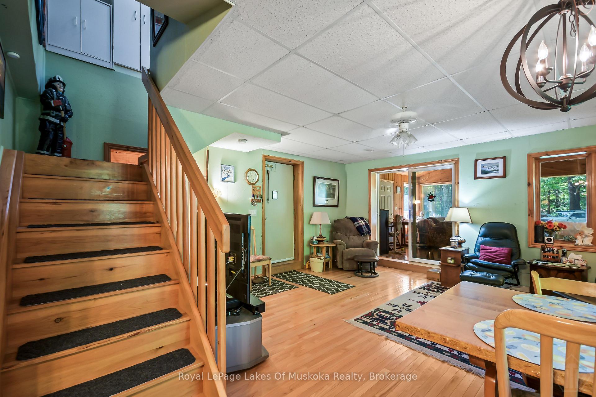 Photo 11 of 1009 Andersen Road, Bracebridge, Draper — HOMEH