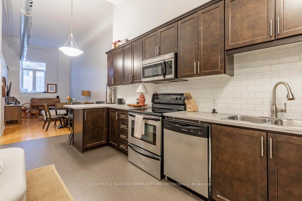 Photo 10 of Unit 112, 80 King William Street, Hamilton, Beasley — HOMEH