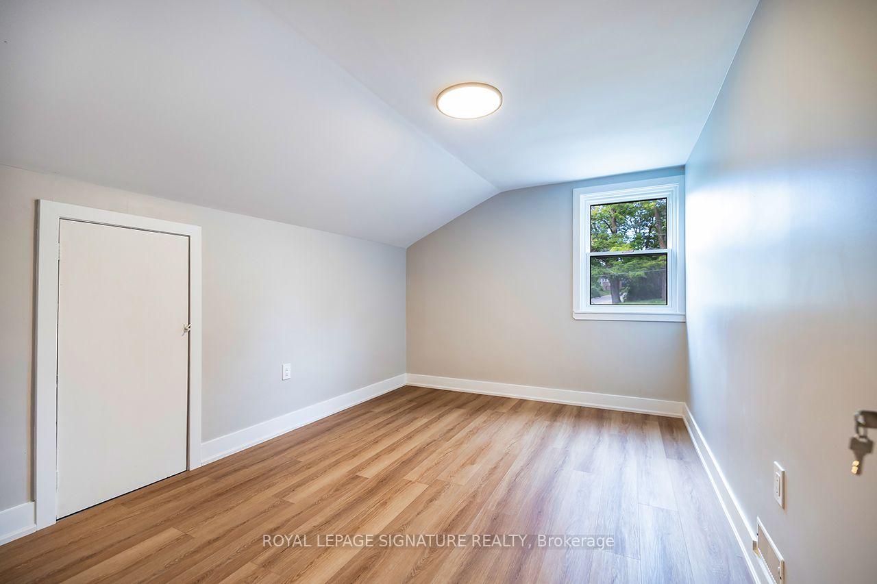 Photo 15 of Unit Unit 2, 688 Aylmer Street, Peterborough, Northcrest Ward 5 — HOMEH