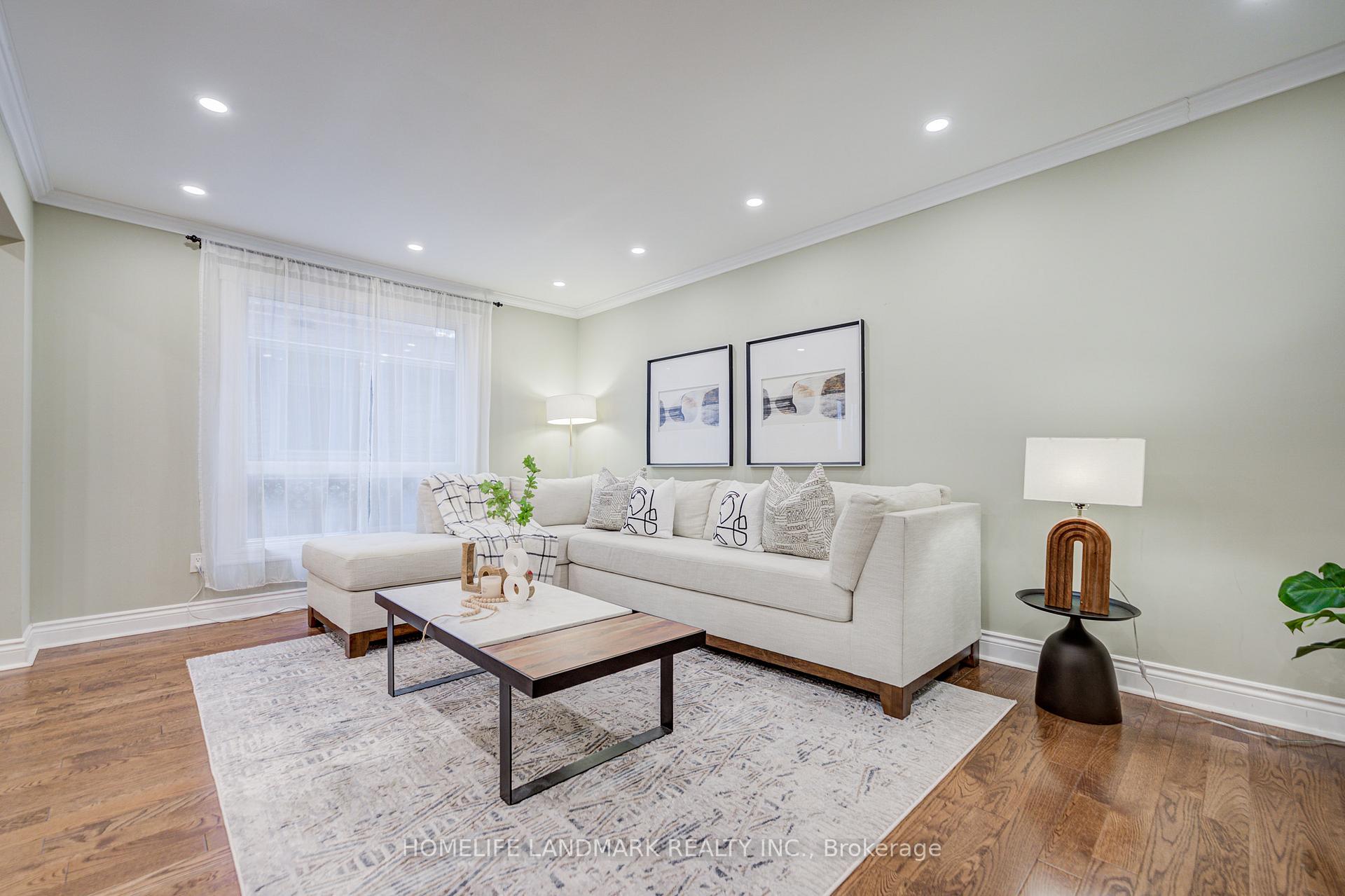 Photo 6 of 2105 Folkway Drive, Mississauga, Erin Mills — HOMEH