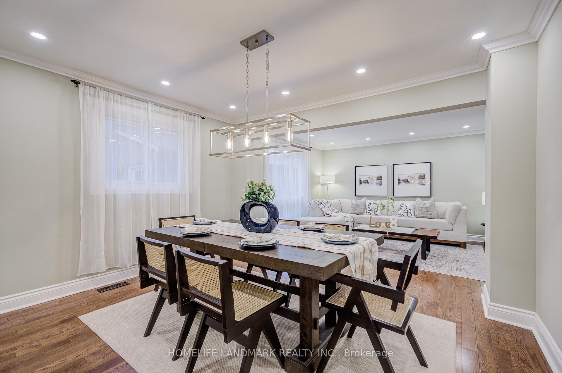 Photo 10 of 2105 Folkway Drive, Mississauga, Erin Mills — HOMEH