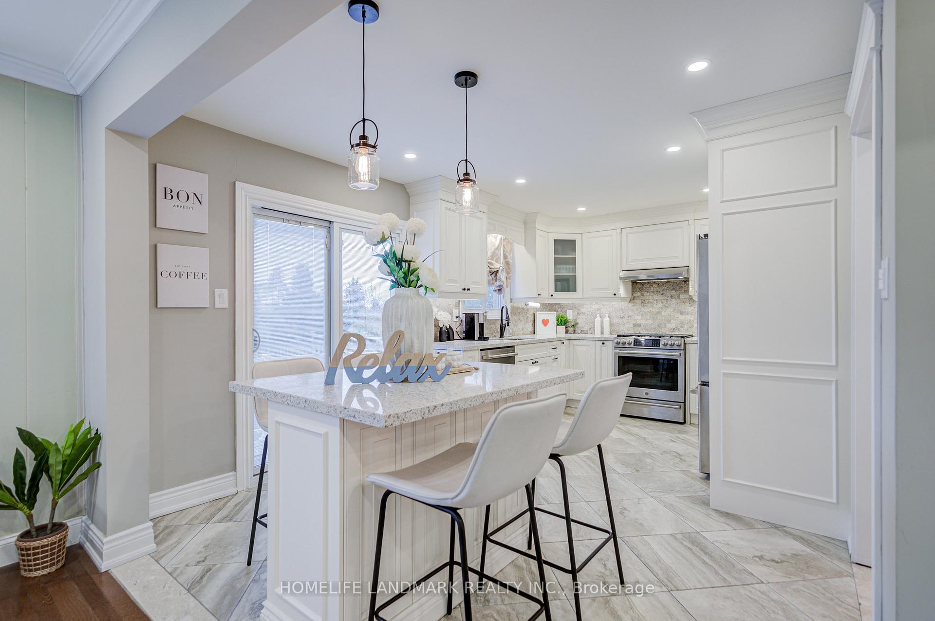Photo 15 of 2105 Folkway Drive, Mississauga, Erin Mills — HOMEH