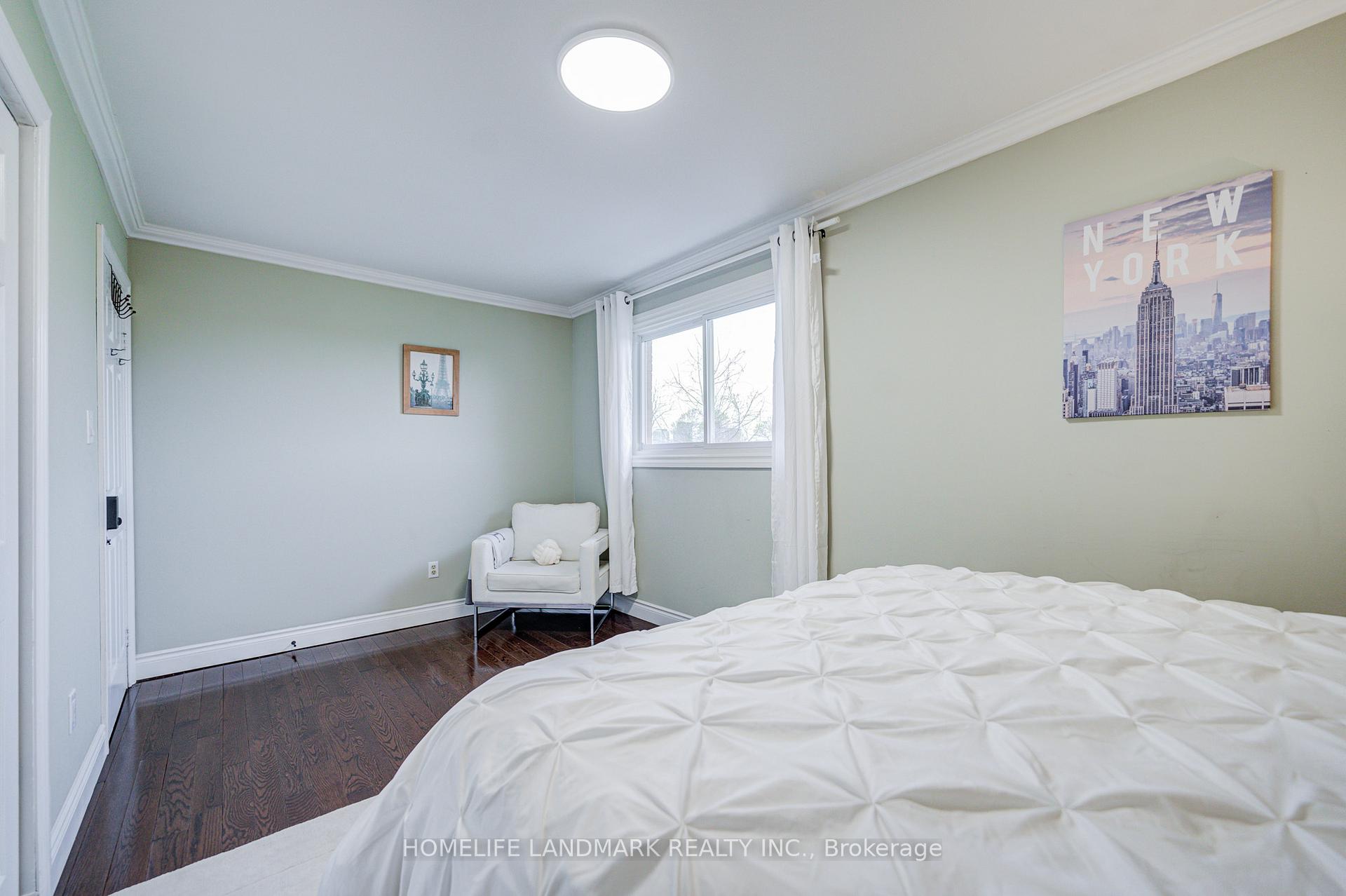 Photo 24 of 2105 Folkway Drive, Mississauga, Erin Mills — HOMEH