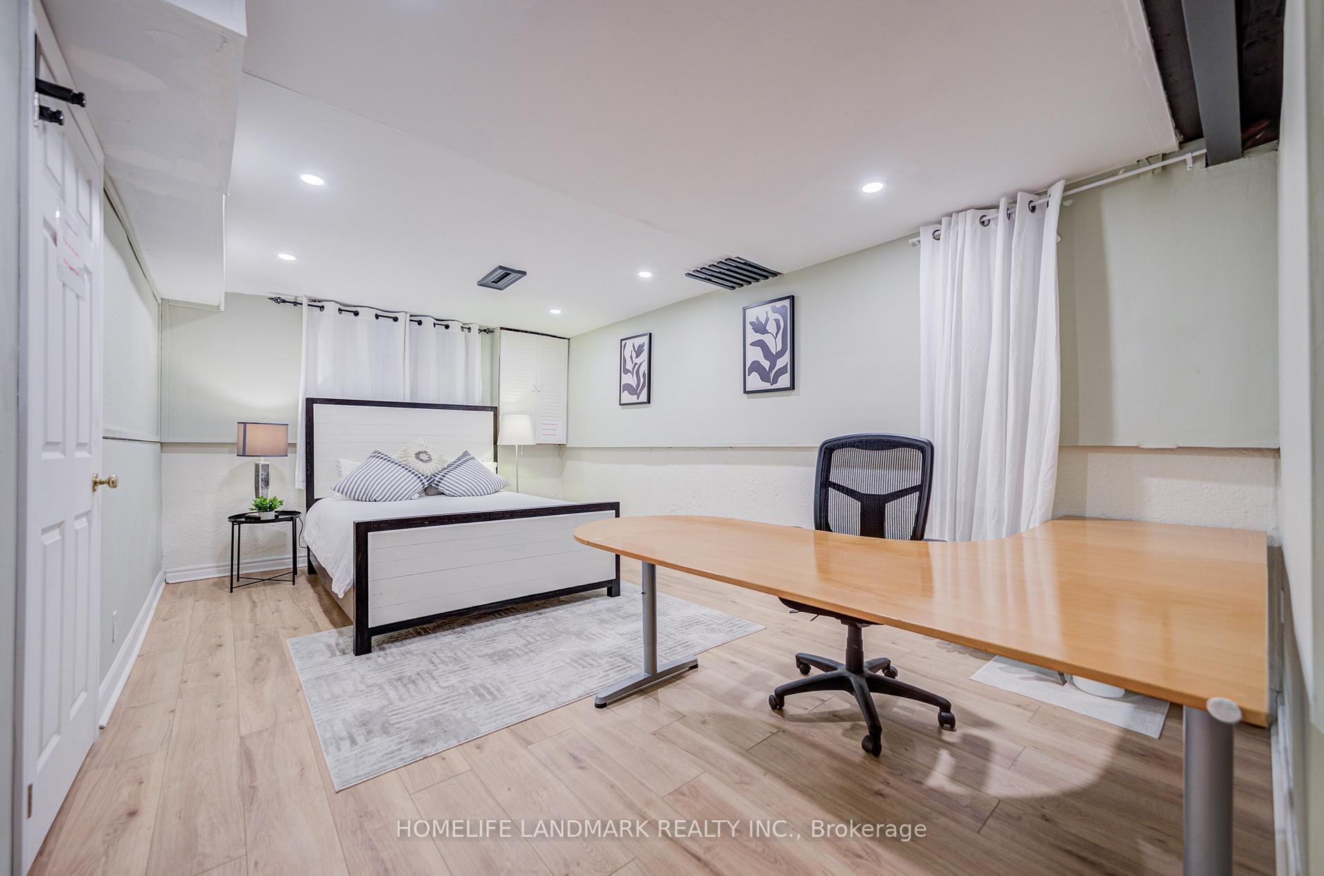 Photo 30 of 2105 Folkway Drive, Mississauga, Erin Mills — HOMEH