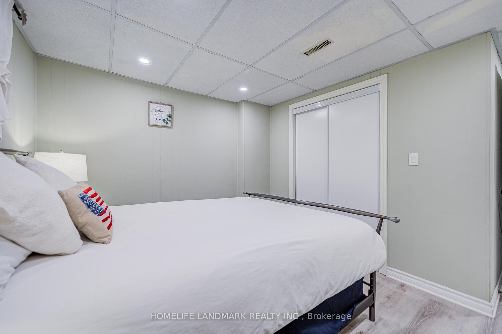 Photo 33 of 2105 Folkway Drive, Mississauga, Erin Mills — HOMEH