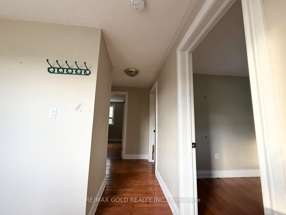 Photo 8 of 52 Eldomar Avenue, Brampton, Brampton East — HOMEH