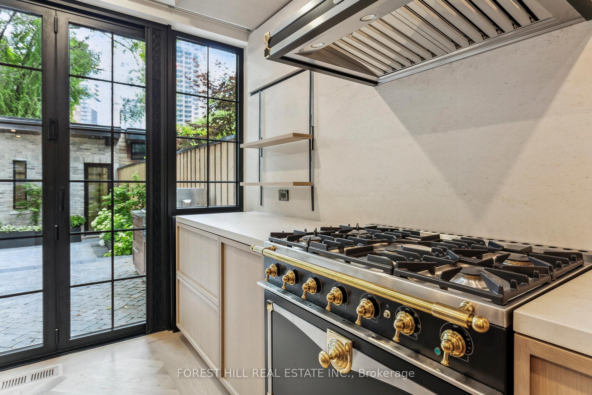 Photo 8 of 55 Hazelton Avenue, Toronto, The Annex — HOMEH