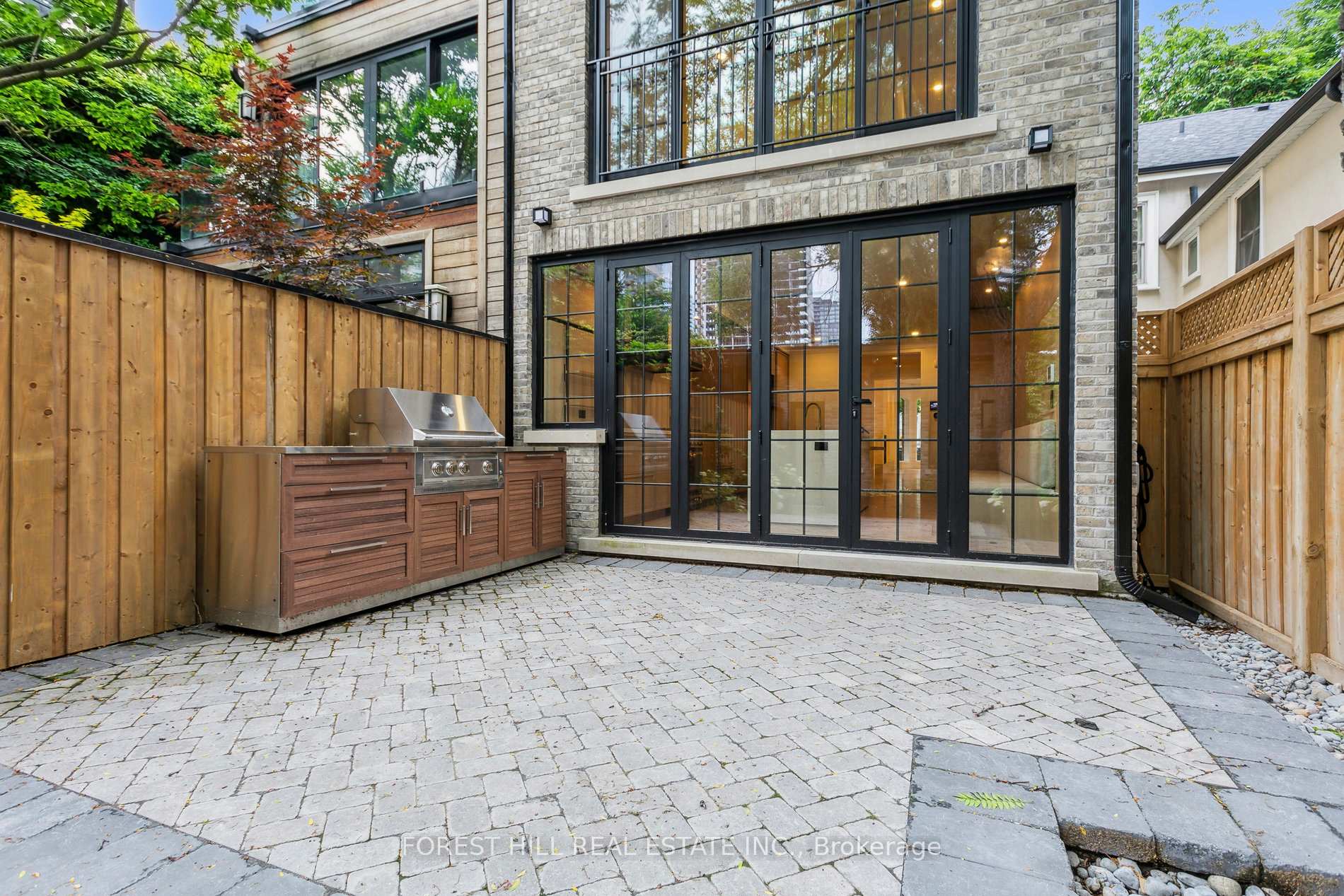 Photo 23 of 55 Hazelton Avenue, Toronto, The Annex — HOMEH