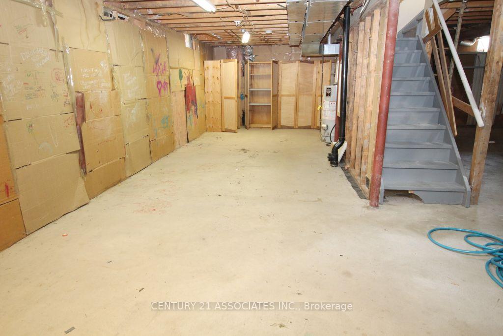 Photo 30 of 36 Bent Tree Court, Brampton, Fletcher's Creek South — HOMEH