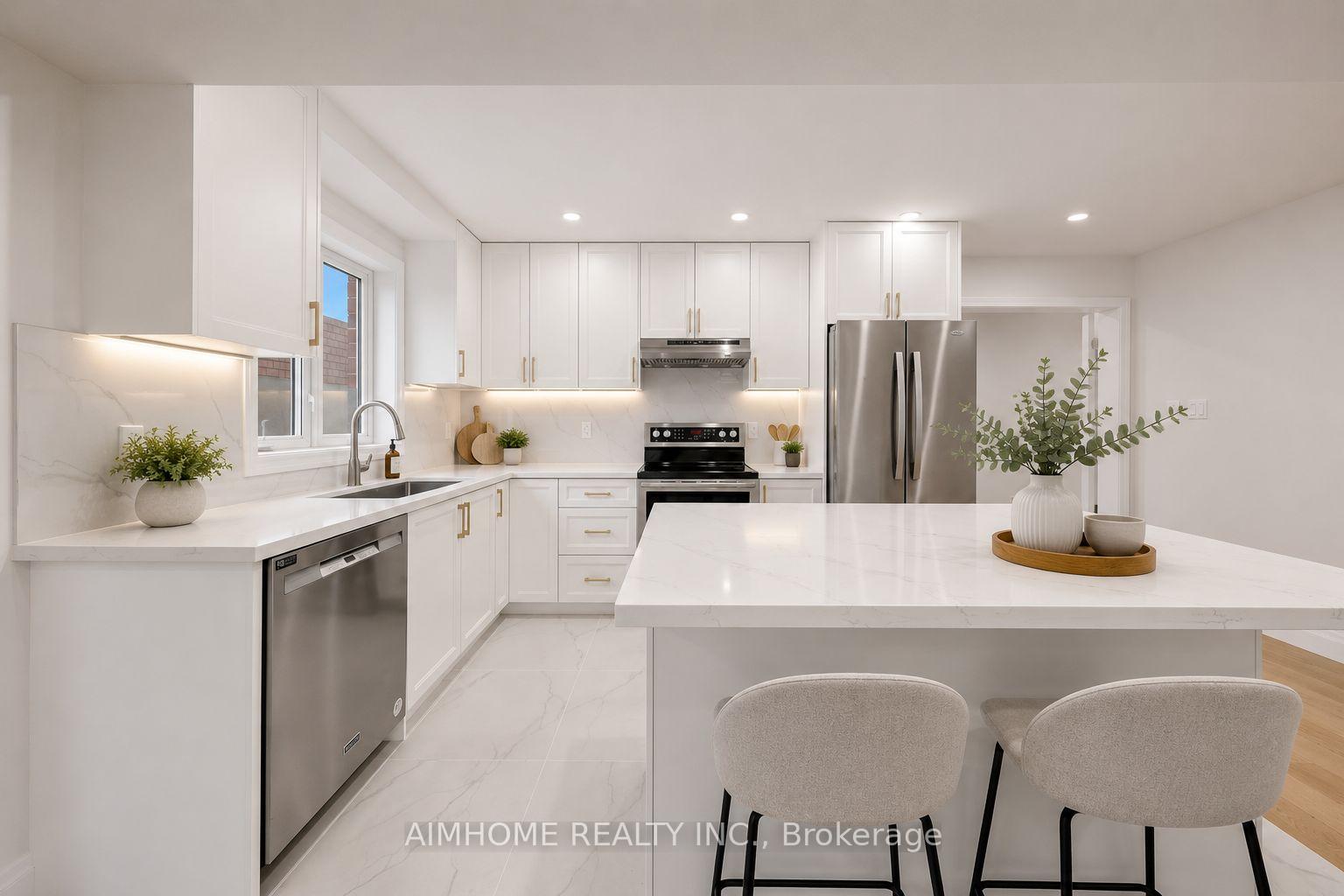 Photo 6 of 106 Highhill Drive, Scarborough, Tam O'Shanter-Sullivan — HOMEH