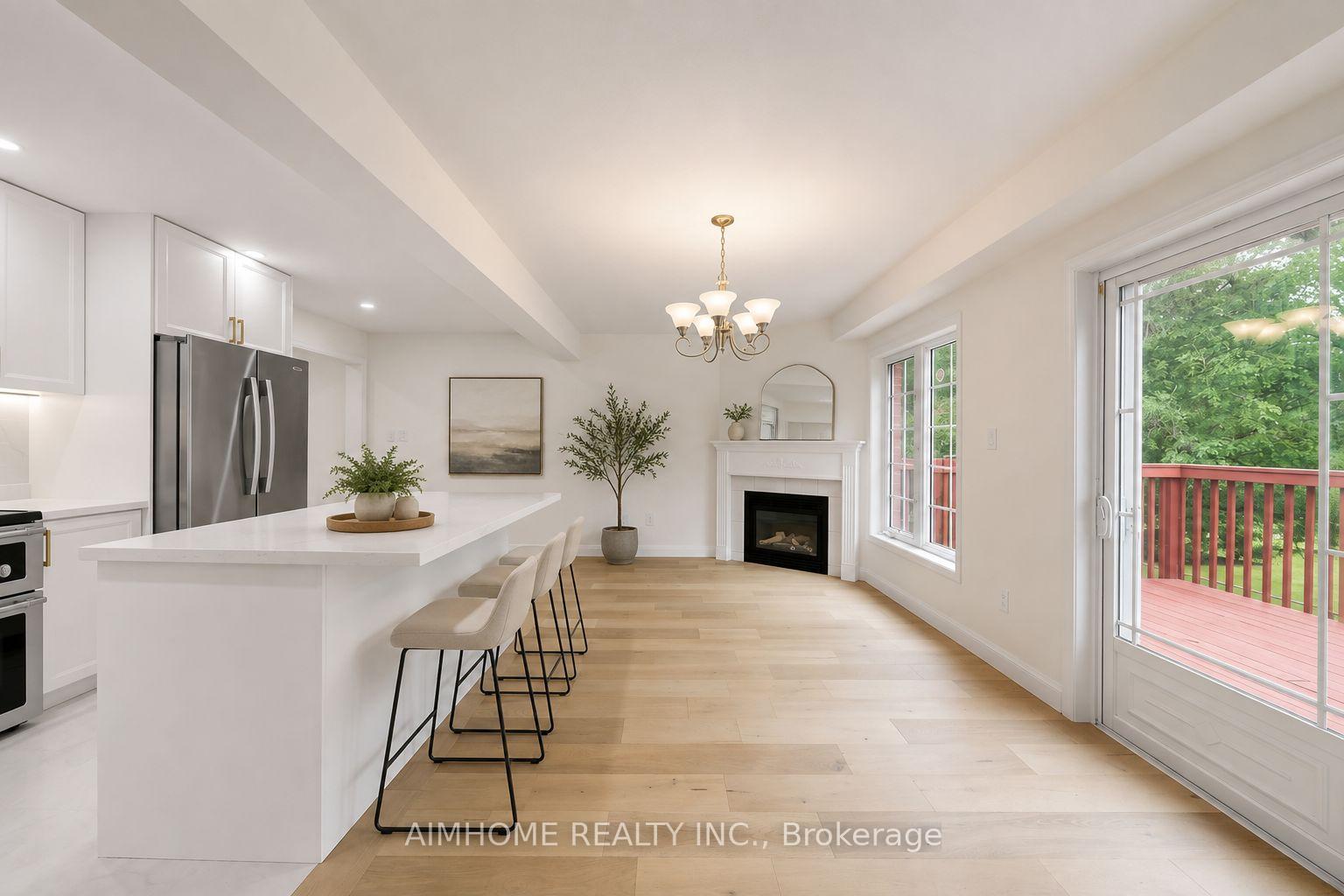 Photo 11 of 106 Highhill Drive, Scarborough, Tam O'Shanter-Sullivan — HOMEH