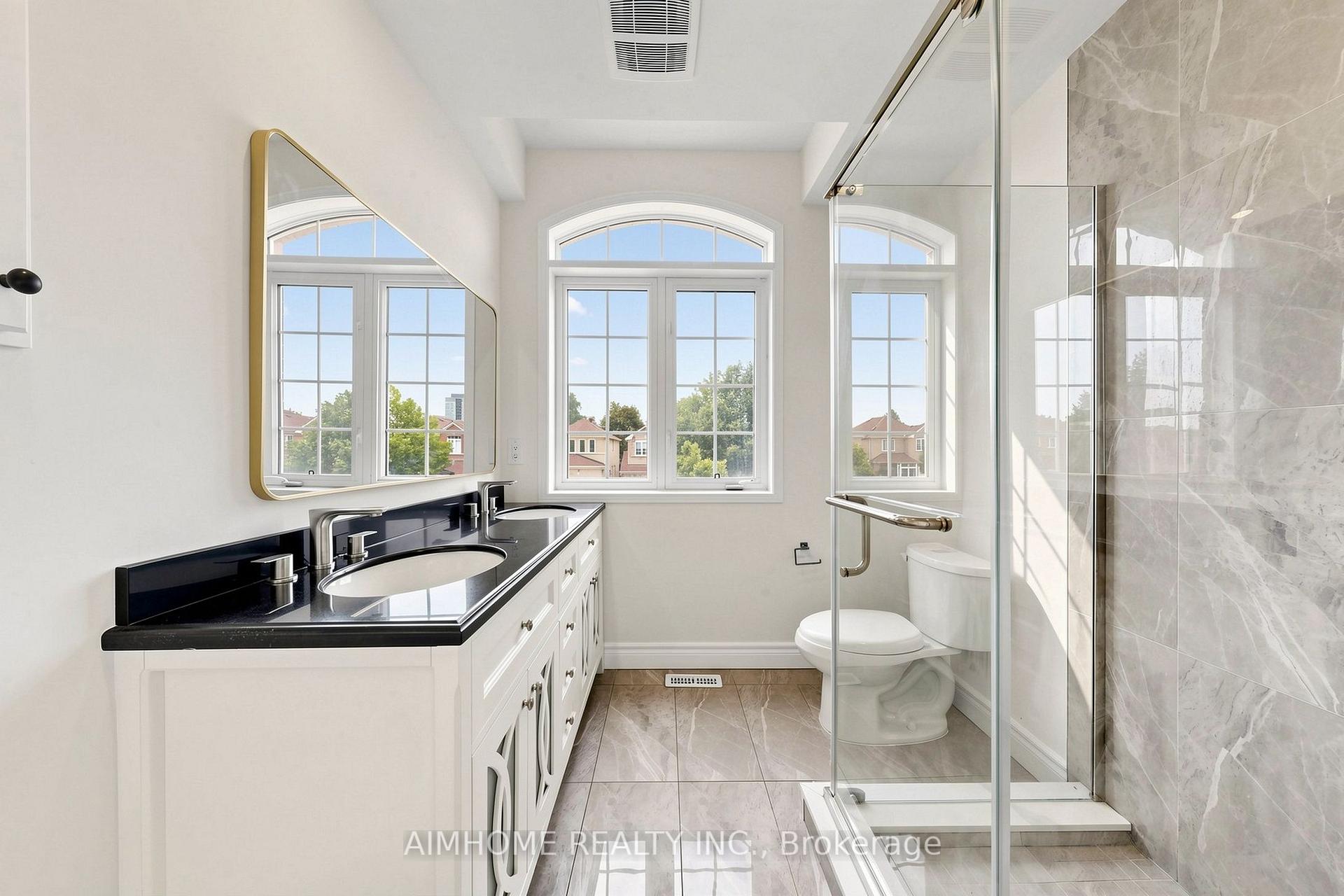 Photo 14 of 106 Highhill Drive, Scarborough, Tam O'Shanter-Sullivan — HOMEH