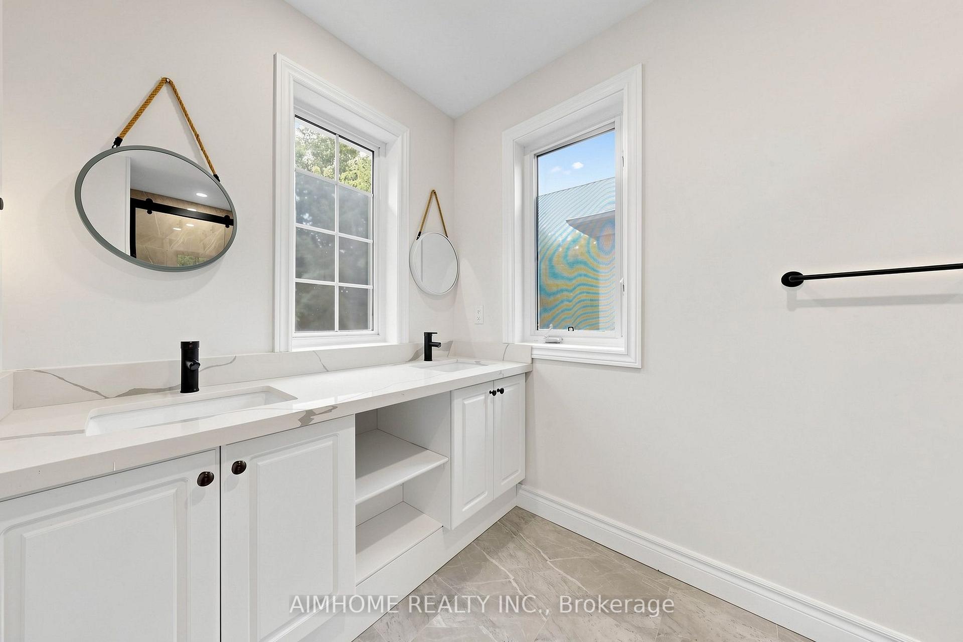 Photo 18 of 106 Highhill Drive, Scarborough, Tam O'Shanter-Sullivan — HOMEH