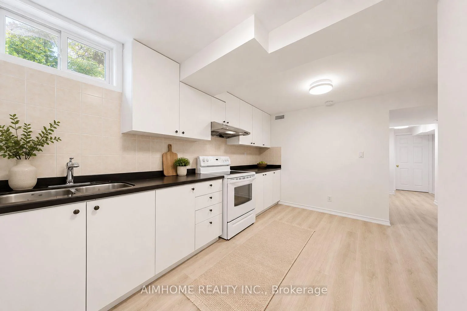 Photo 20 of 106 Highhill Drive, Scarborough, Tam O'Shanter-Sullivan — HOMEH