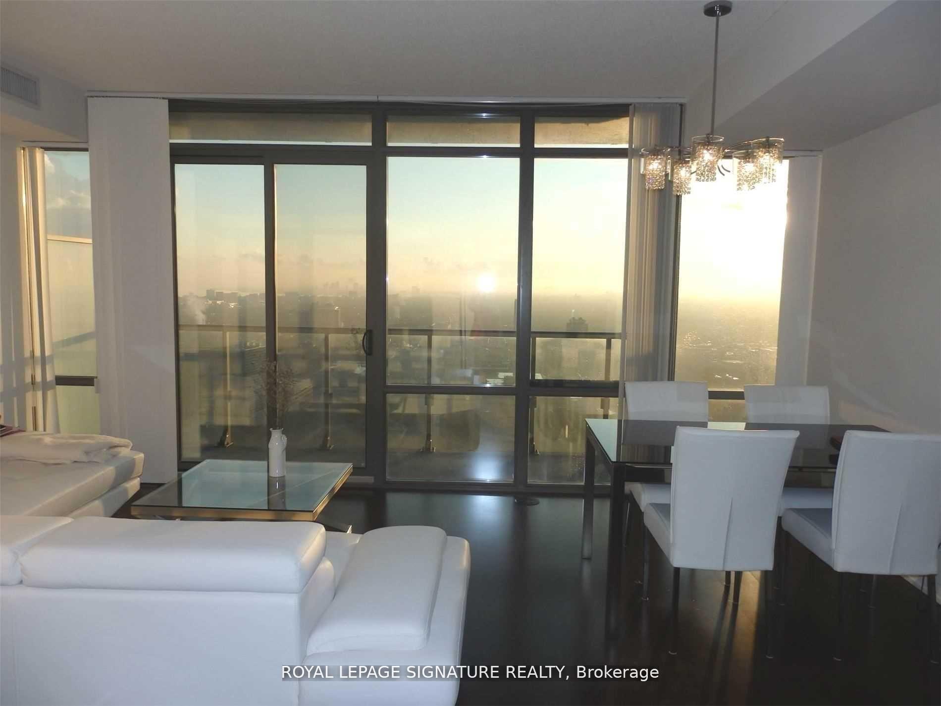 Photo 1 of Unit 2301, 832 Bay Street, Toronto, Bay Street Corridor — HOMEH