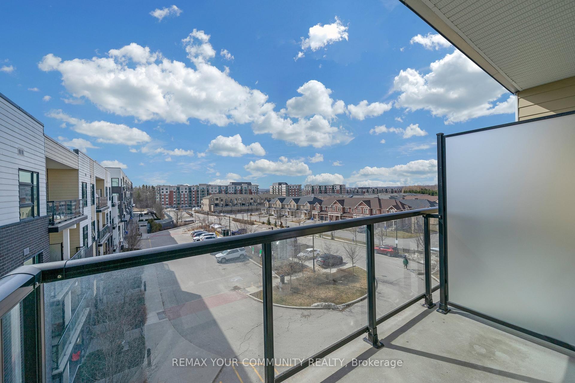 Photo 19 of Unit PH401, 555 William Graham Drive, Aurora, Rural Aurora — HOMEH