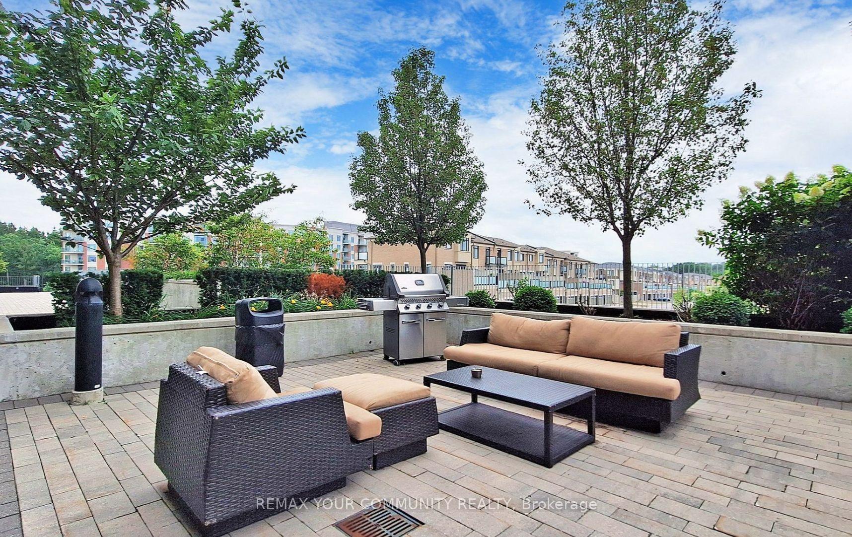 Photo 32 of Unit PH401, 555 William Graham Drive, Aurora, Rural Aurora — HOMEH