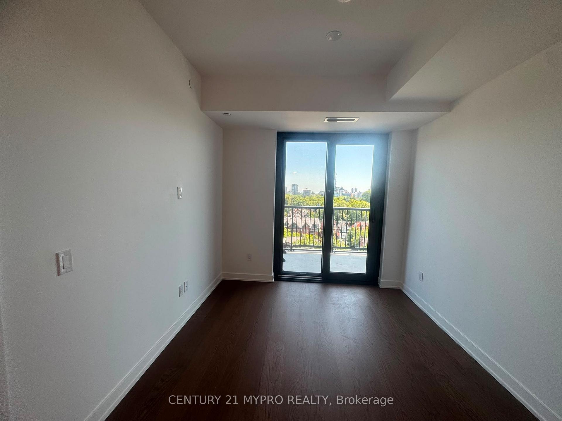 Photo 5 of Unit 1619, 89 Montclair Avenue, Toronto, Forest Hill South — HOMEH
