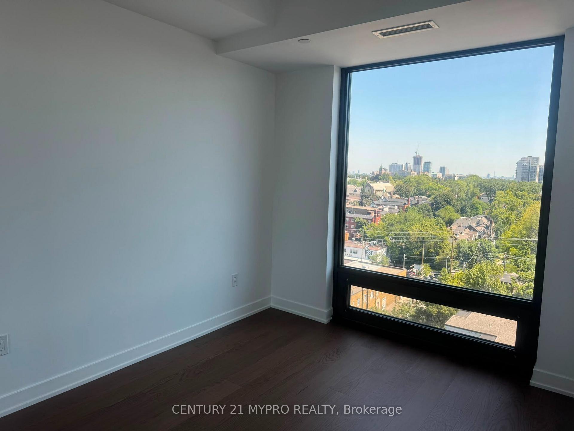 Photo 7 of Unit 1619, 89 Montclair Avenue, Toronto, Forest Hill South — HOMEH