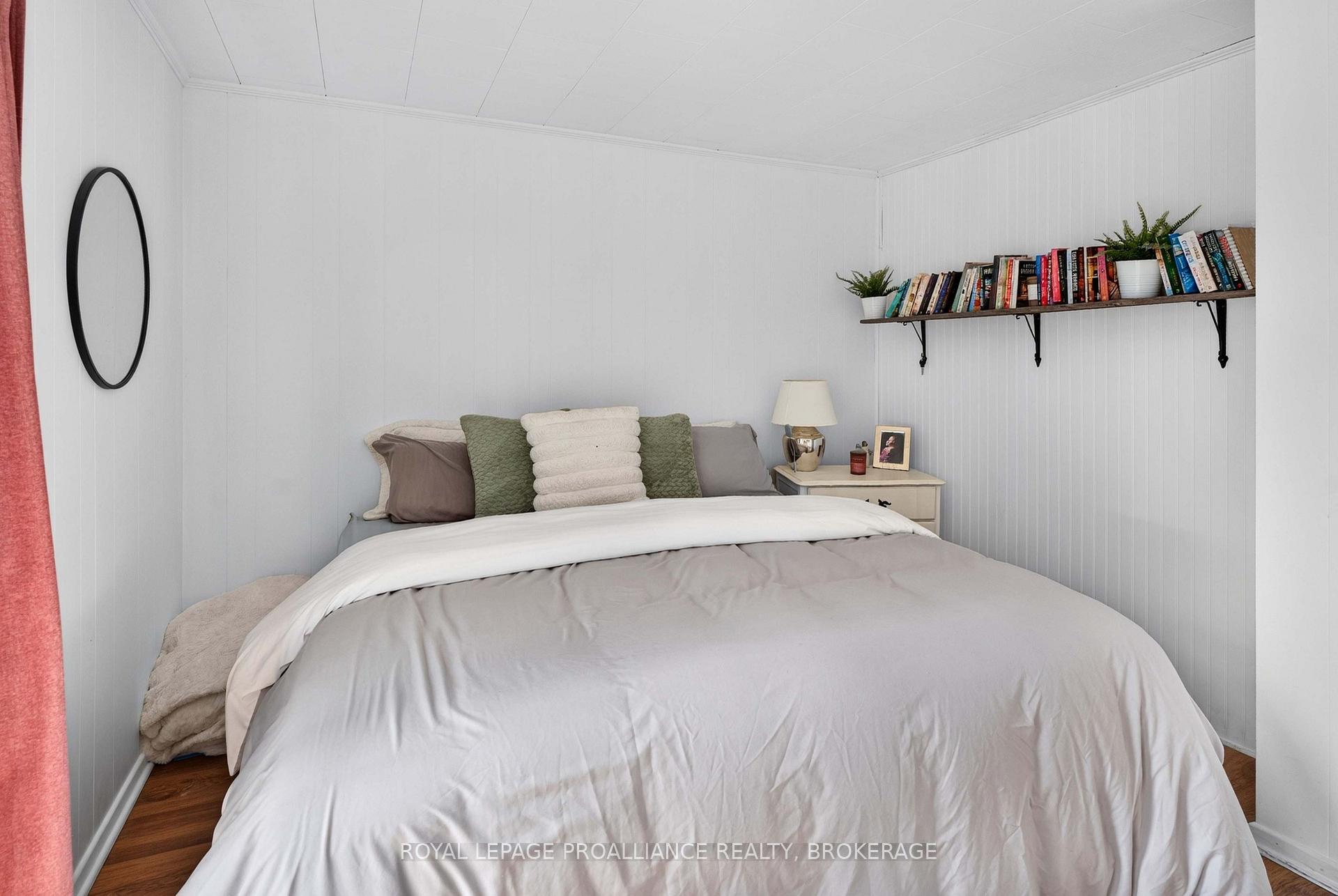 Photo 16 of 26 Mclean Boulevard, Perth, Perth — HOMEH