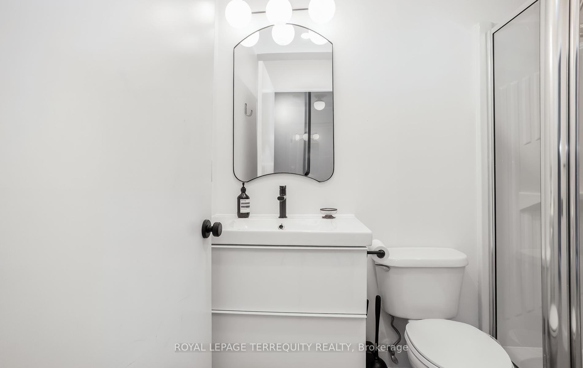 Photo 15 of Unit 704, 50 Camden Street, Toronto, Waterfront Communities — HOMEH