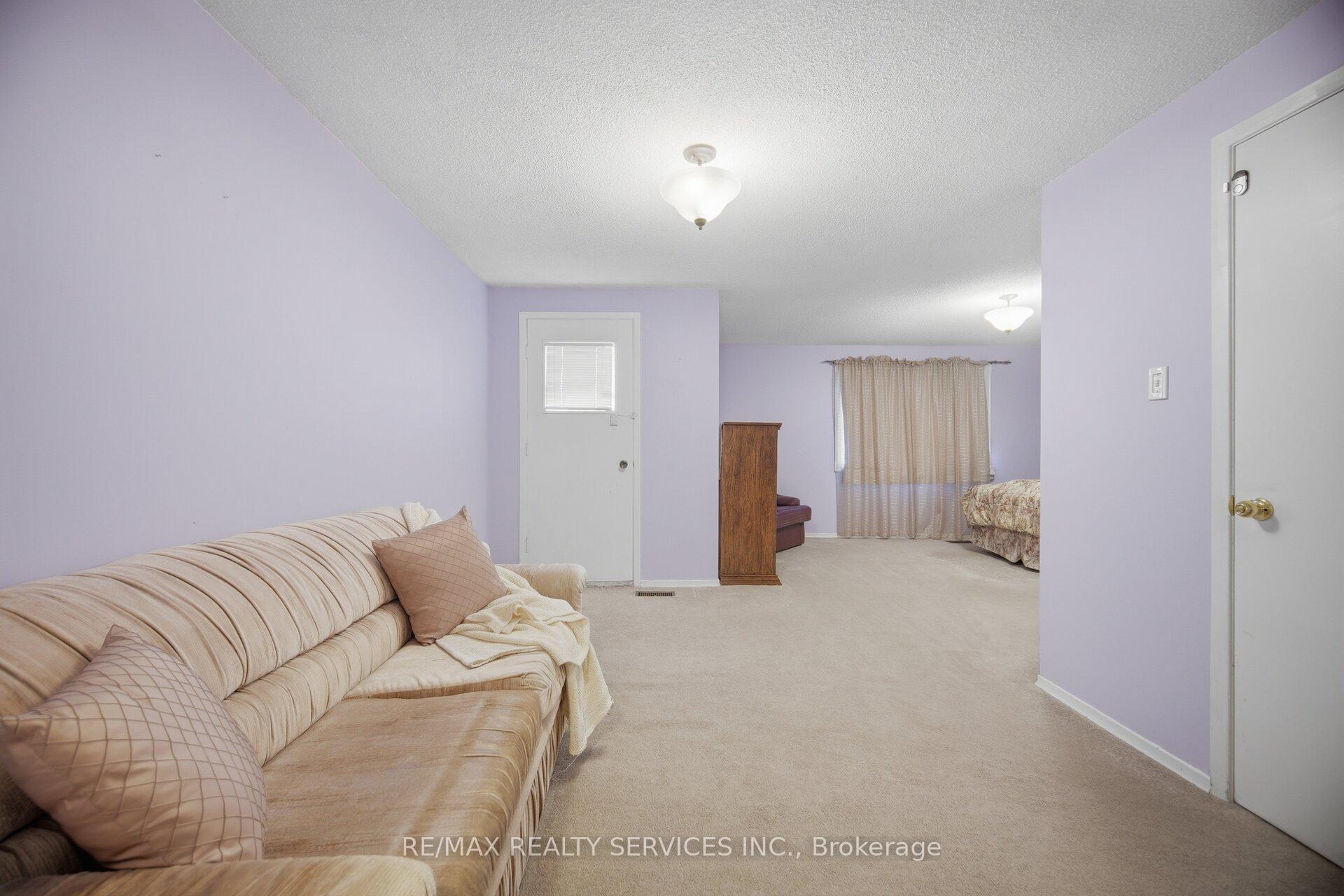 Photo 29 of 172 Morton Way, Brampton, Fletcher's West — HOMEH