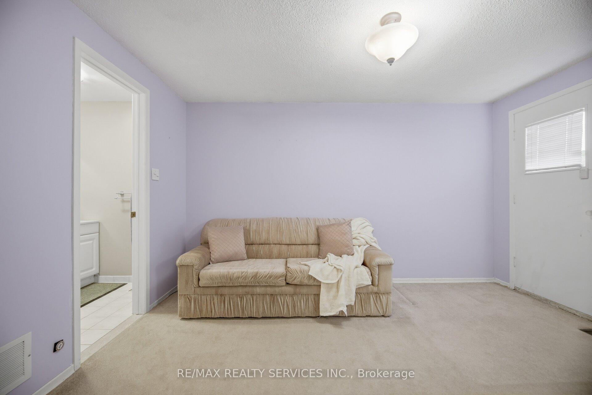 Photo 30 of 172 Morton Way, Brampton, Fletcher's West — HOMEH