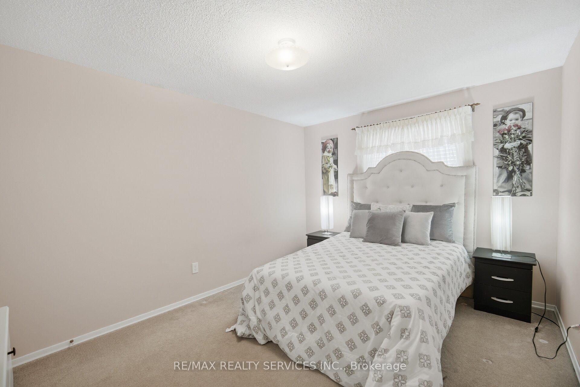 Photo 37 of 172 Morton Way, Brampton, Fletcher's West — HOMEH